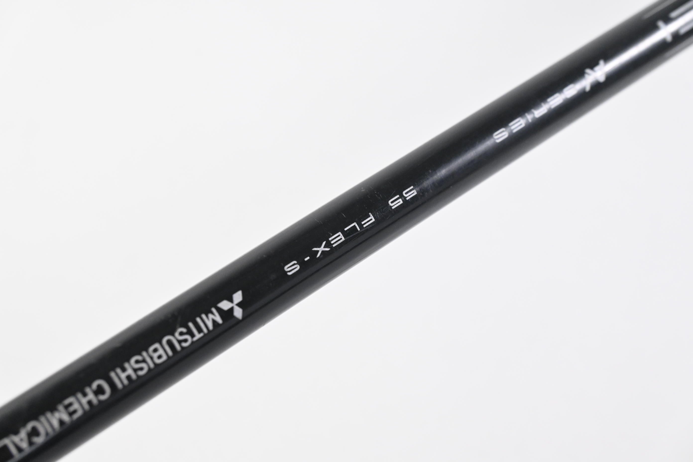 Titleist TSR3 Driver / 10 Degree / Stiff Flex Tensei AV Blue 55 Shaft