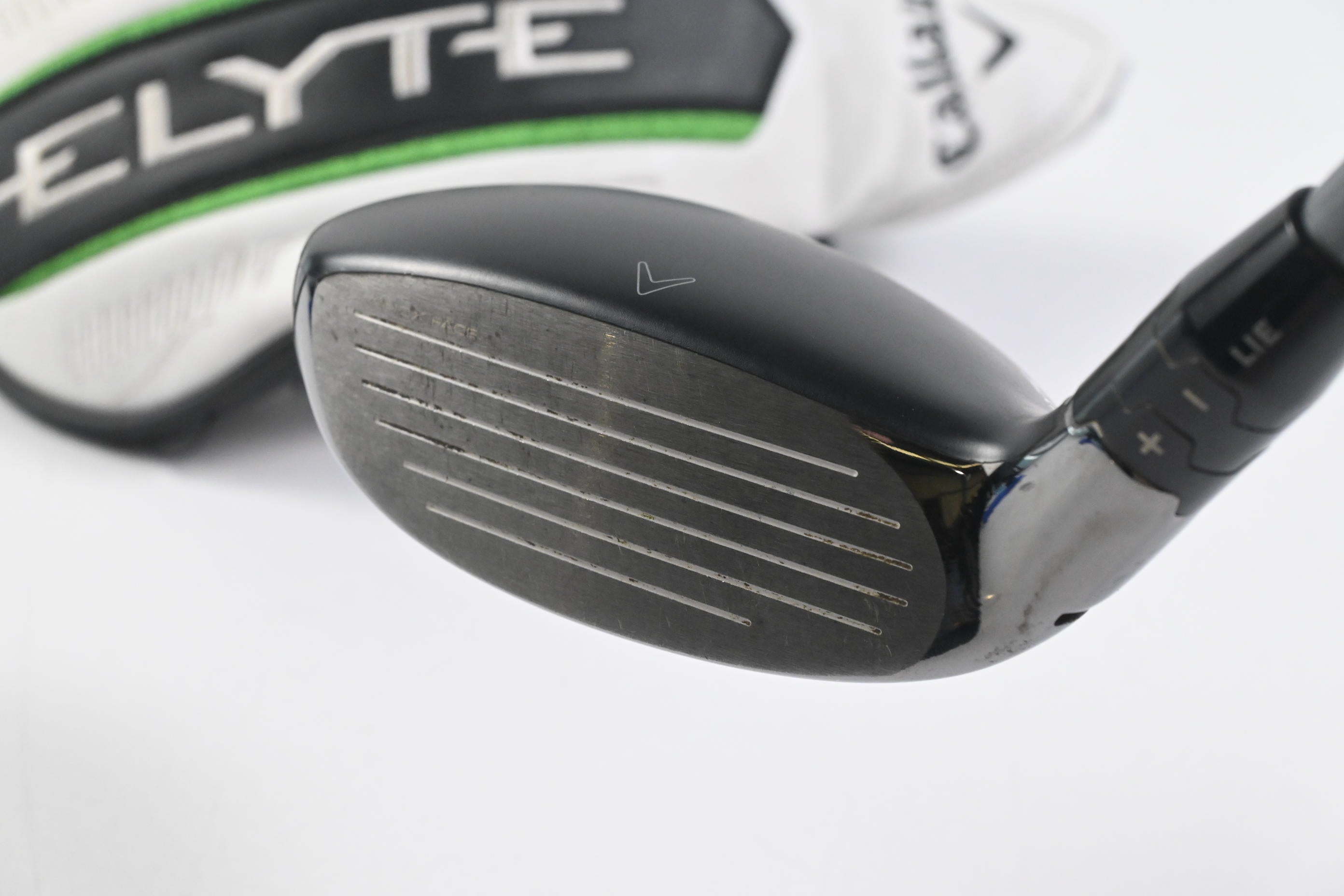 Callaway Elyte #4 Hybrid / 22 Degree / Regular Flex Denali Charcoal 60 Shaft