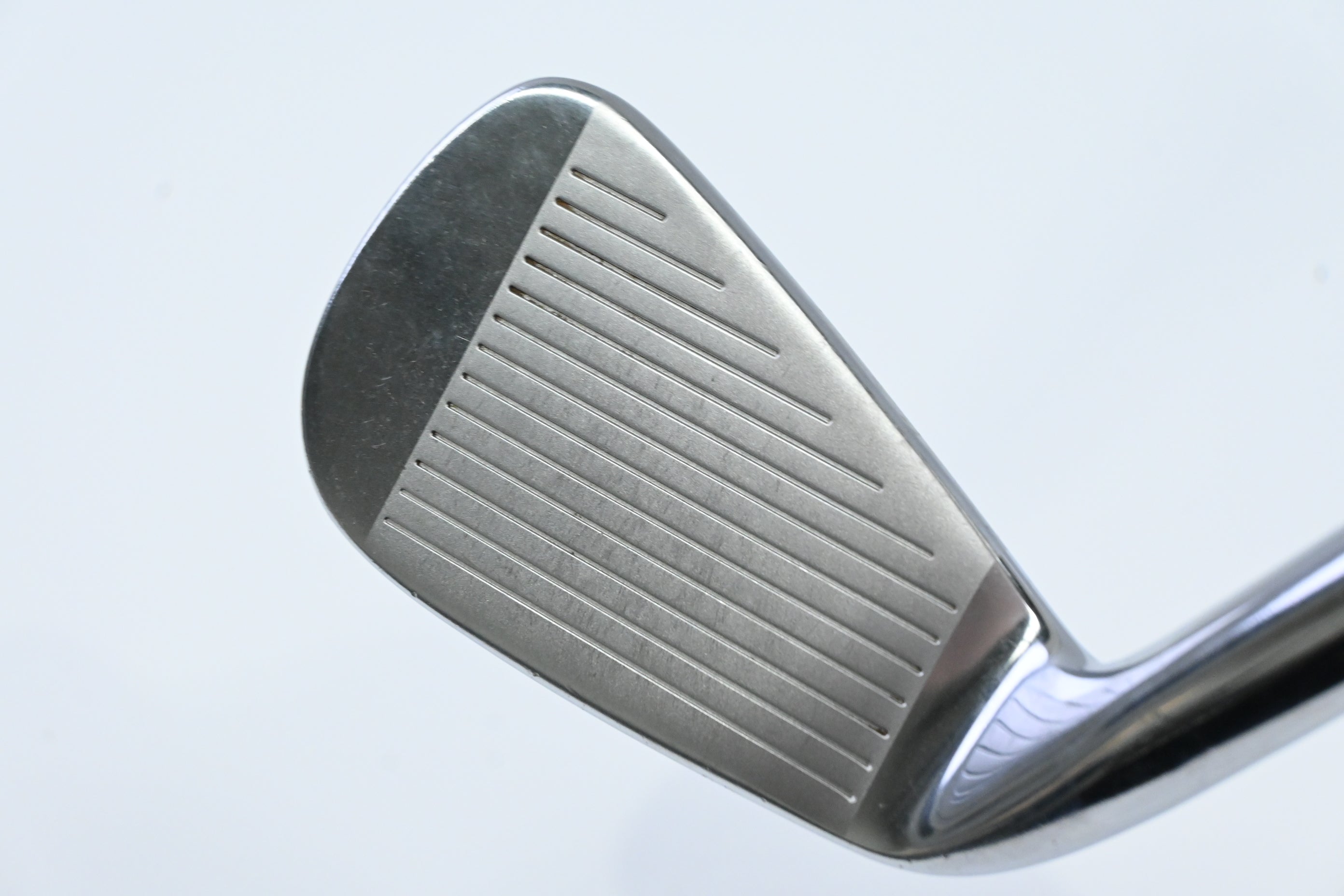 Taylormade R9 TP #4 Iron / 22 Degree / Stiff Flex KBS Tour Shaft