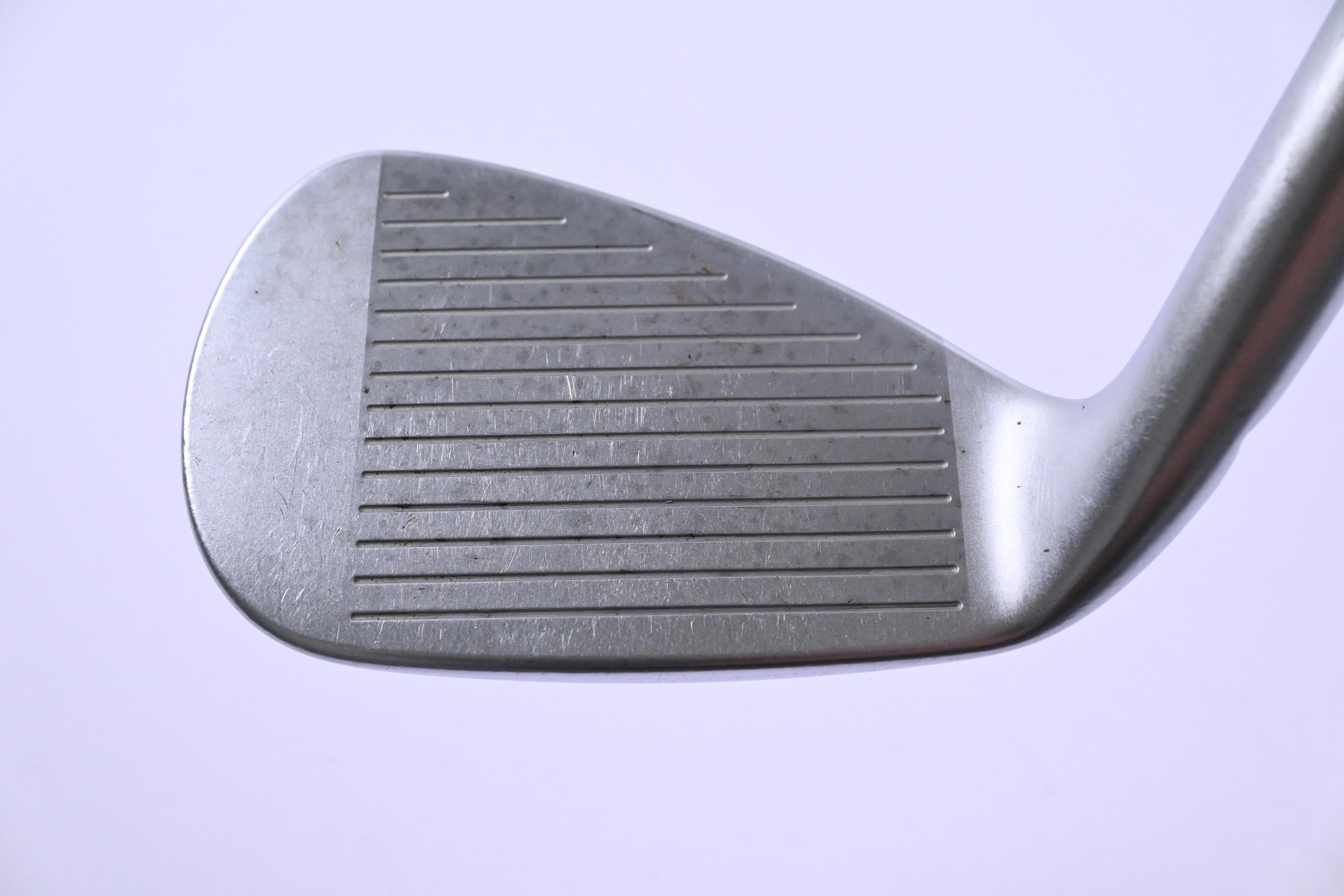 Mizuno JPX 900 Hot Metal Pitching Wedge / 44 Degree / Regular Flex Deus 60 Shaft