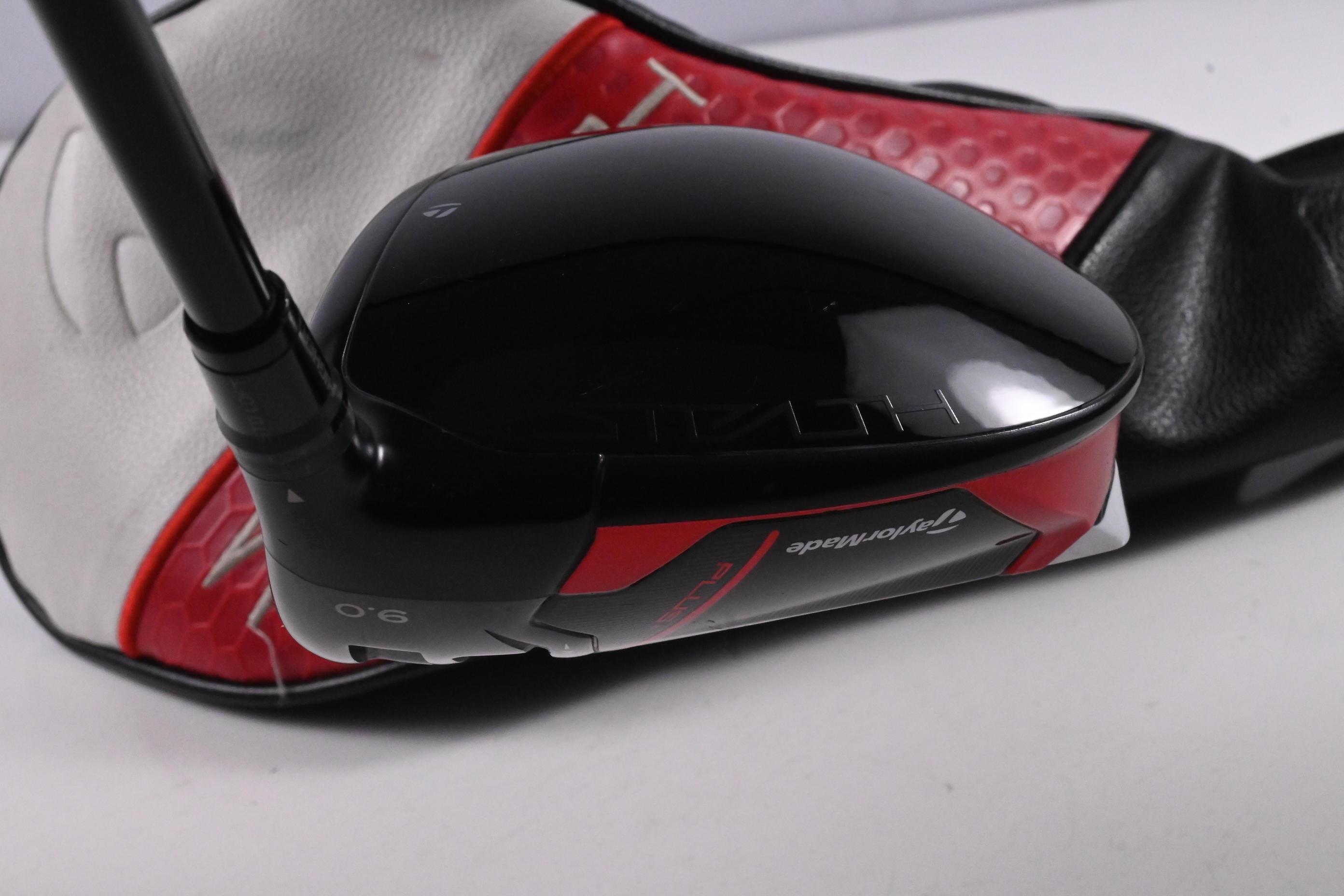 Taylormade Stealth 2 Plus Driver / 9 Degree / Stiff Flex Kai'li Red 60 Shaft