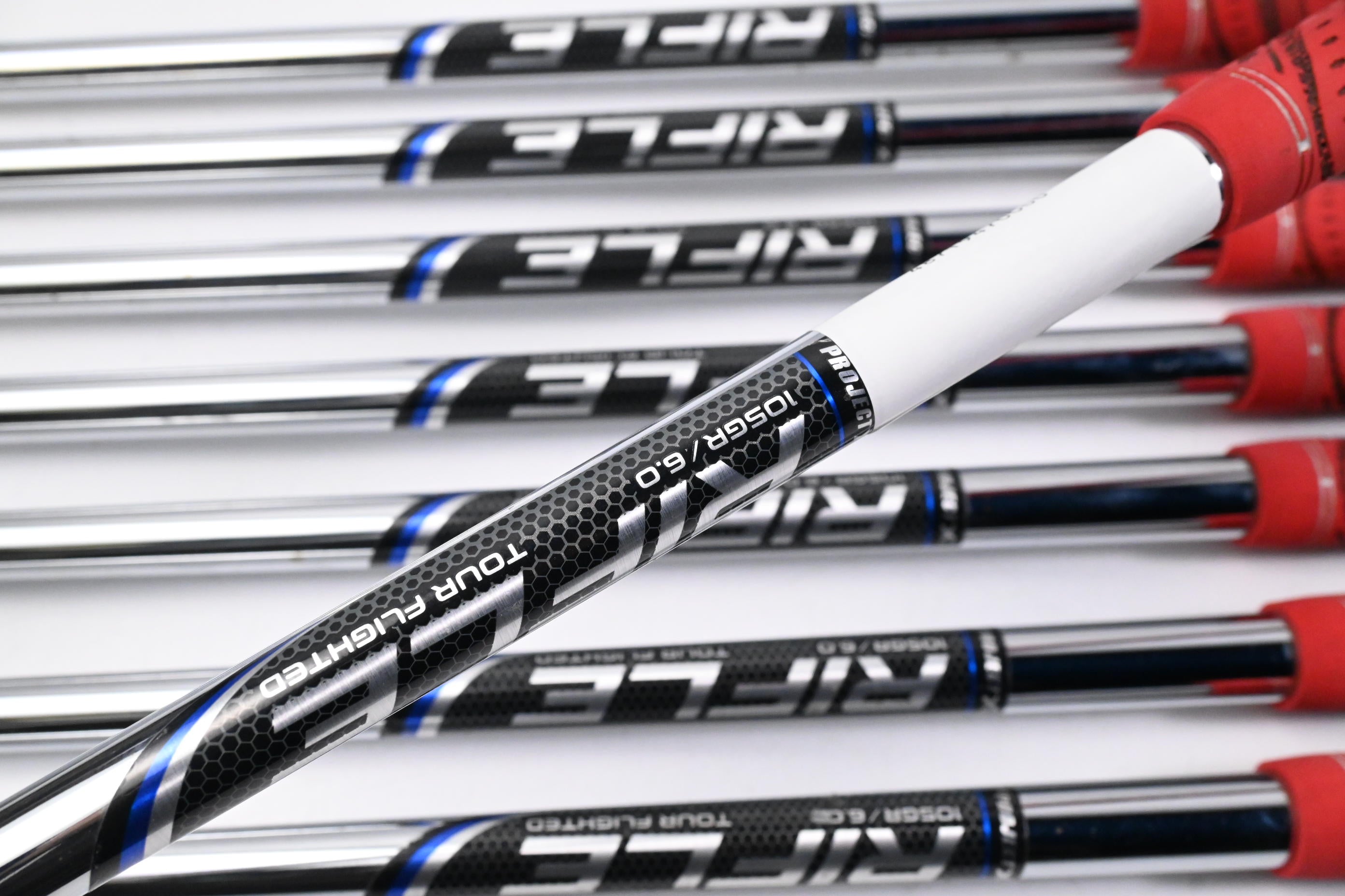 Callaway Rogue ST Pro Irons / 4-PW+GW / Stiff Flex Rifle Tour Flighted 105