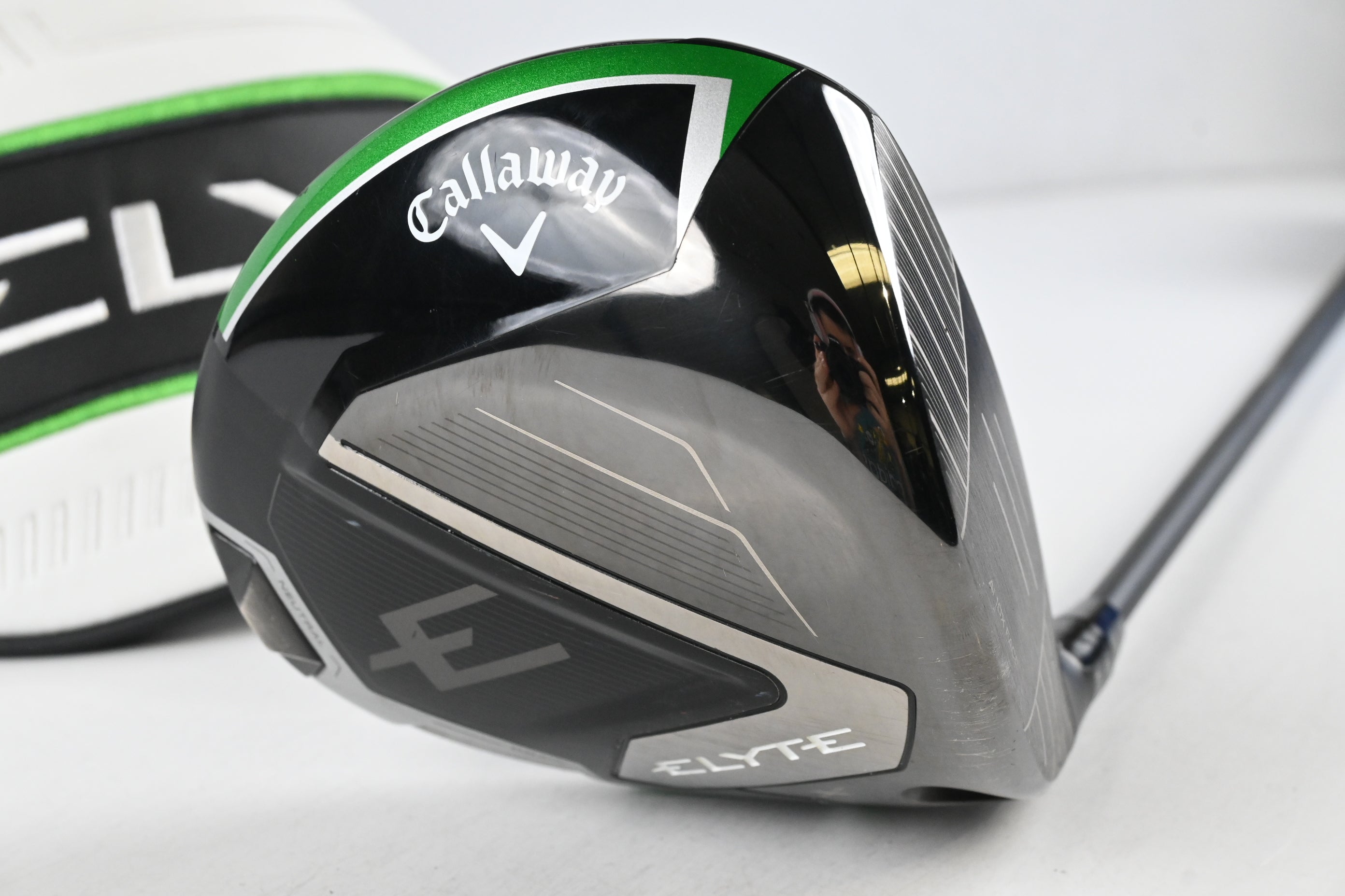 Callaway Elyte X Driver / 10.5 Degree / Senior Flex Vanquish 4 Shaft
