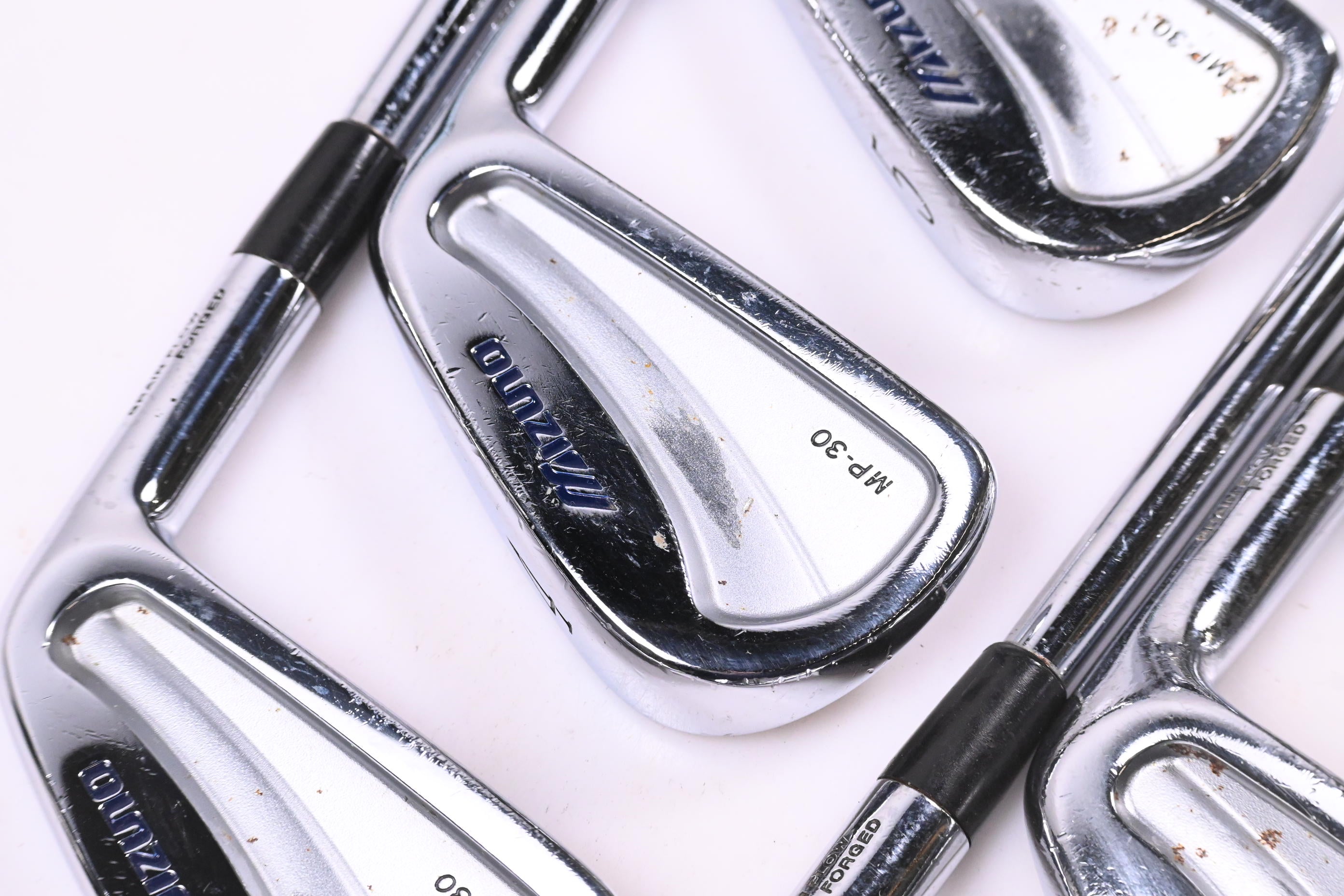Mizuno MP-30 Irons / 3-PW / Regular Flex Dynamic Gold R300 Shafts