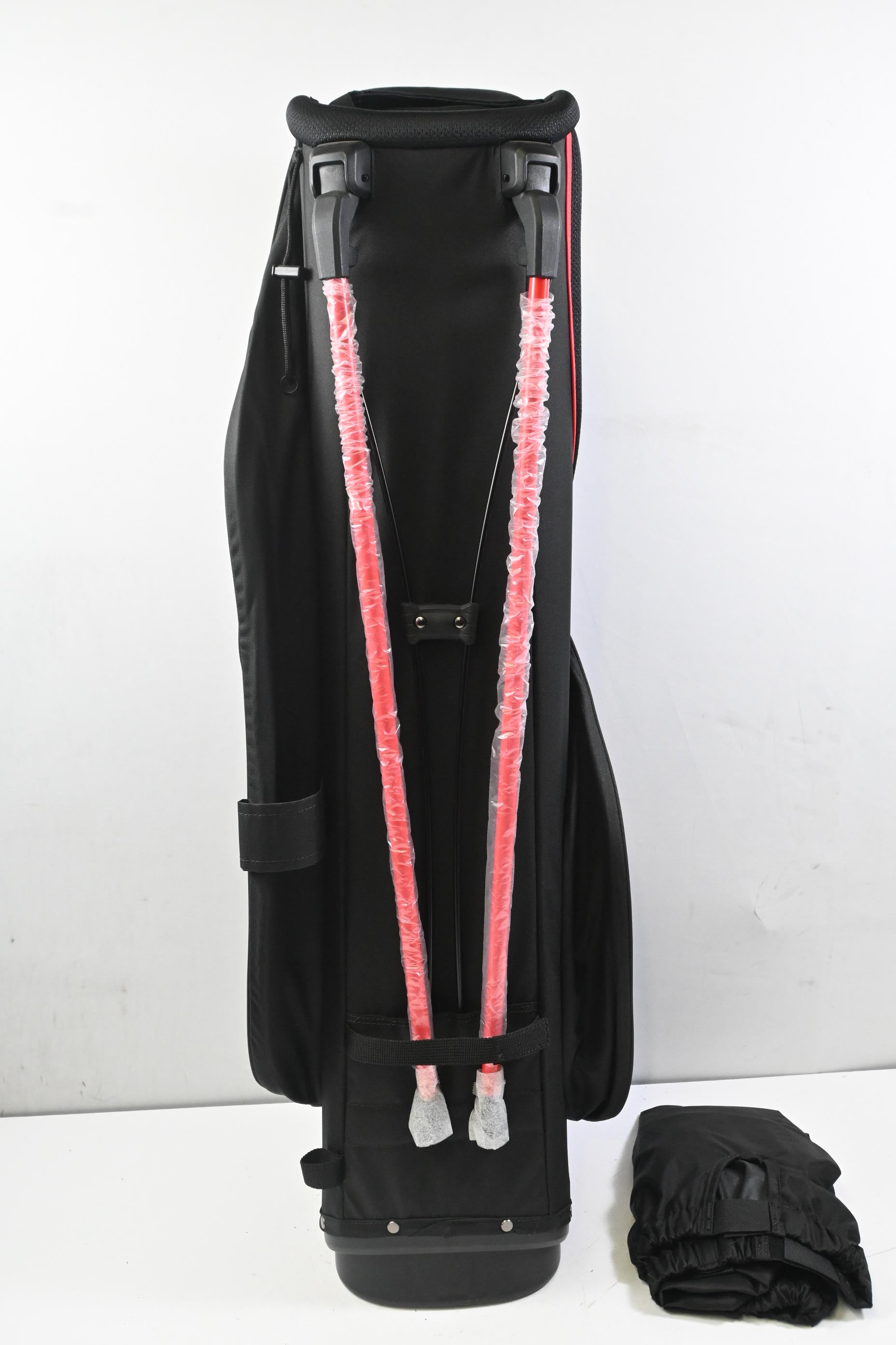 Titleist StaDry Stand Bag / 4-Way Divider / Black & Red