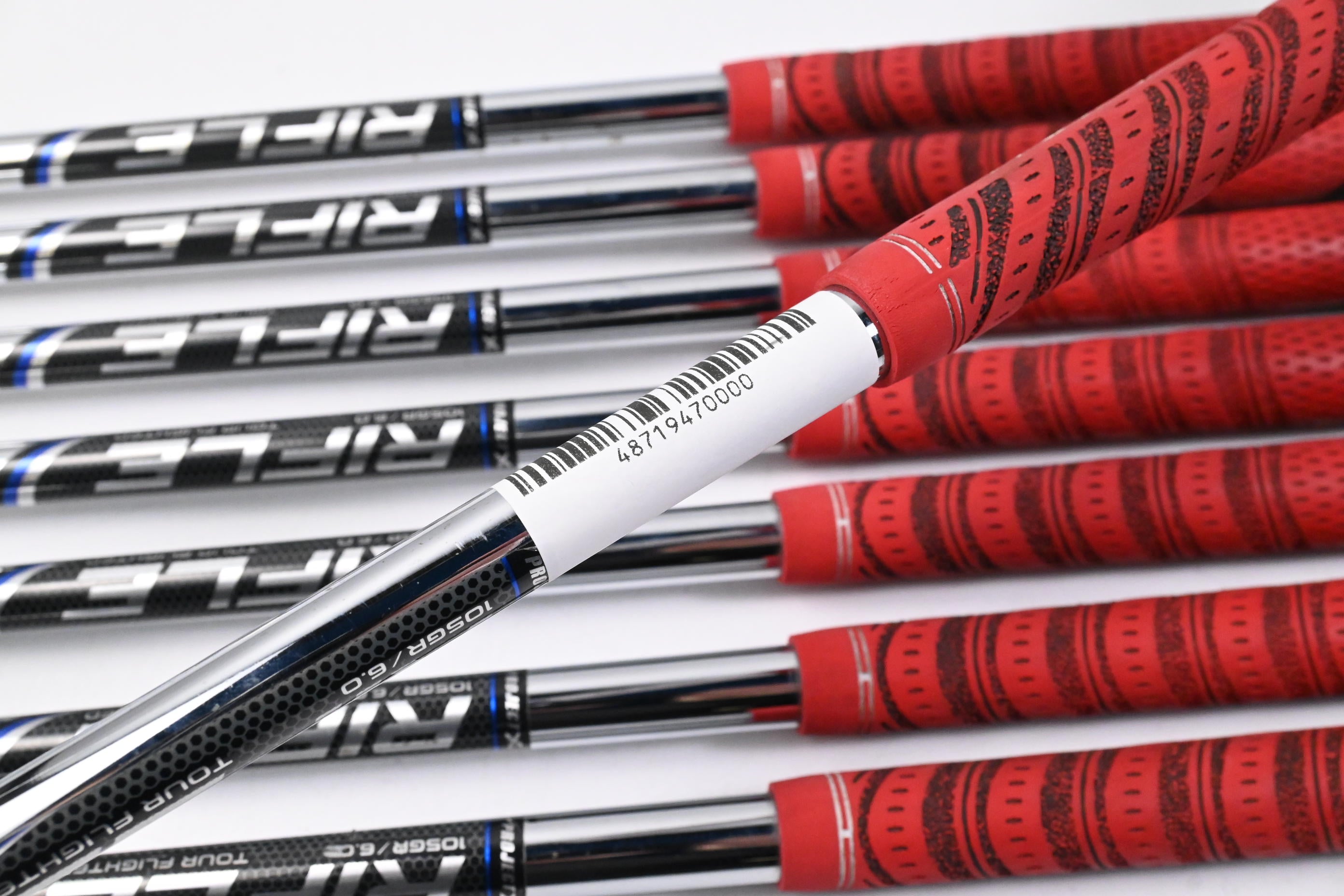 Callaway Rogue ST Pro Irons / 4-PW+GW / Stiff Flex Rifle Tour Flighted 105