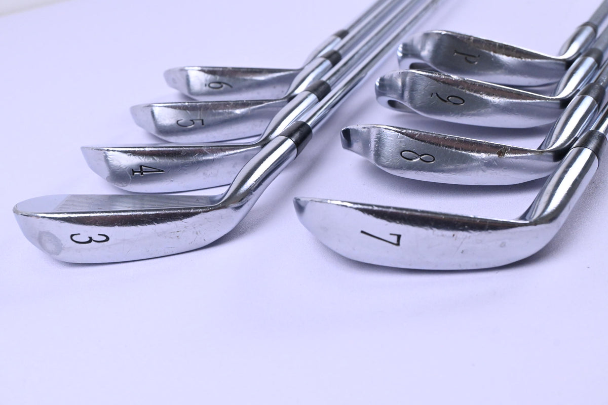 Mizuno MX-23 Irons / 3-PW / Regular Flex Dynamic Gold Lite R300 Shafts