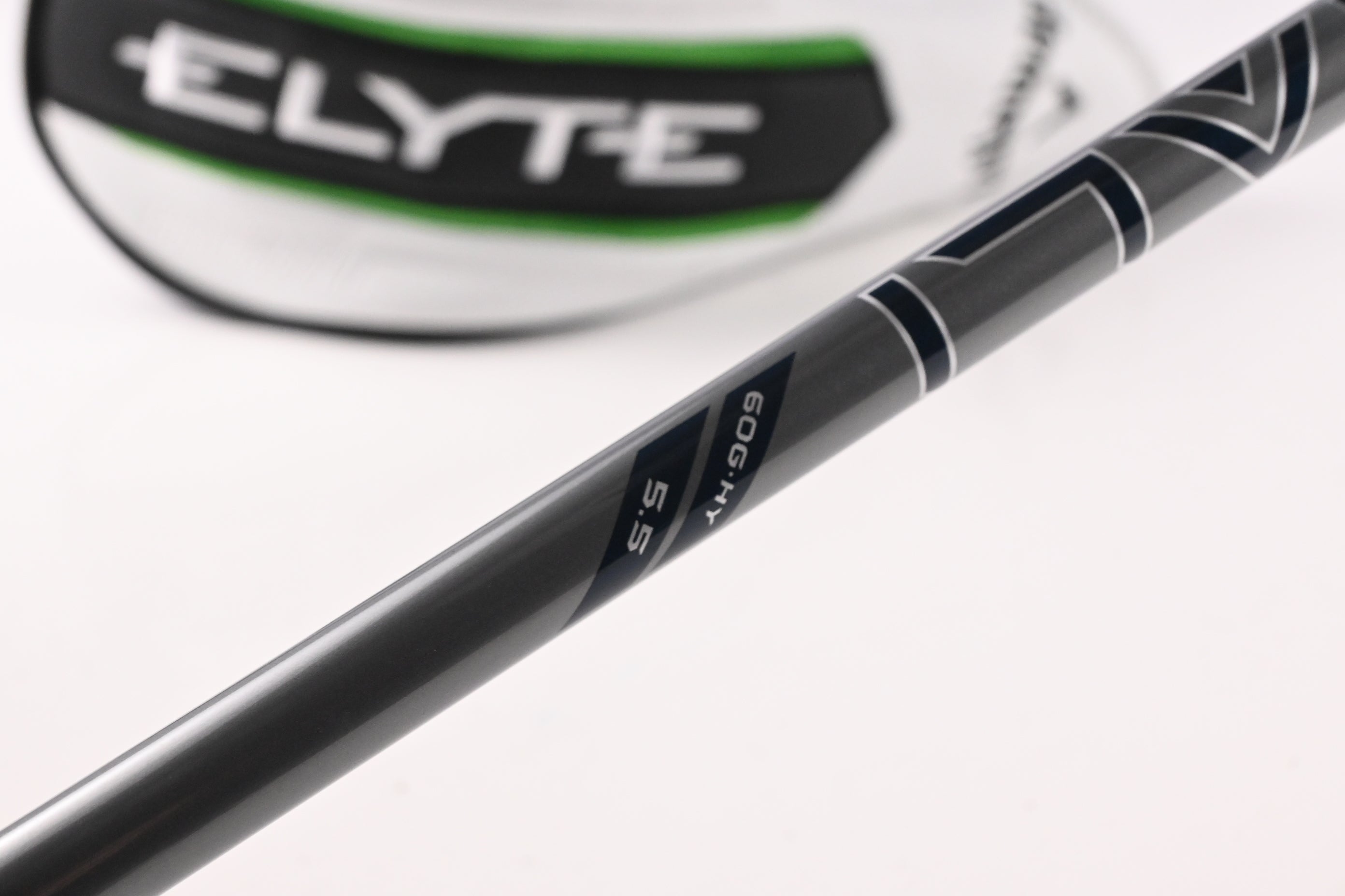 Callaway Elyte #4 Hybrid / 22 Degree / Regular Flex Denali Charcoal 60 Shaft