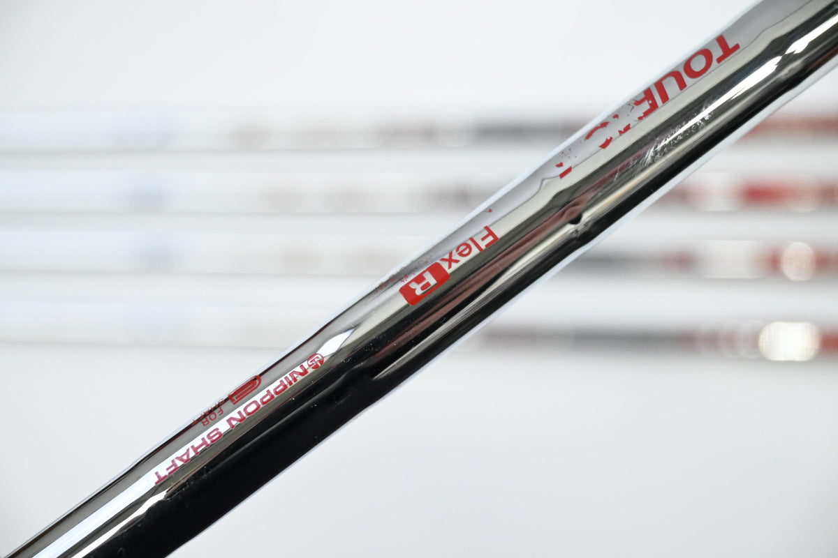 Mizuno JPX 925 Hot Metal HL Irons / 6-PW / Regular Flex NS Pro Modus3 Tour 105