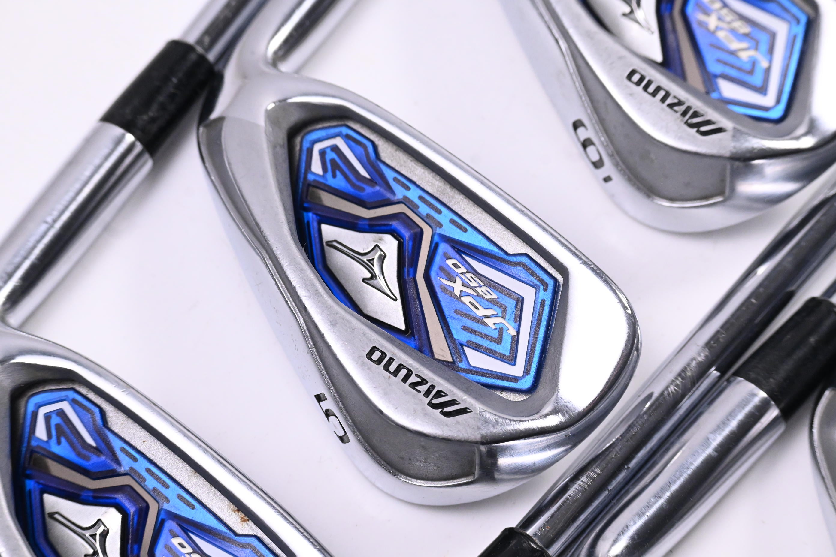 Mizuno JPX 850 Irons / 4-PW / Stiff Flex XP 115 S300 Shafts