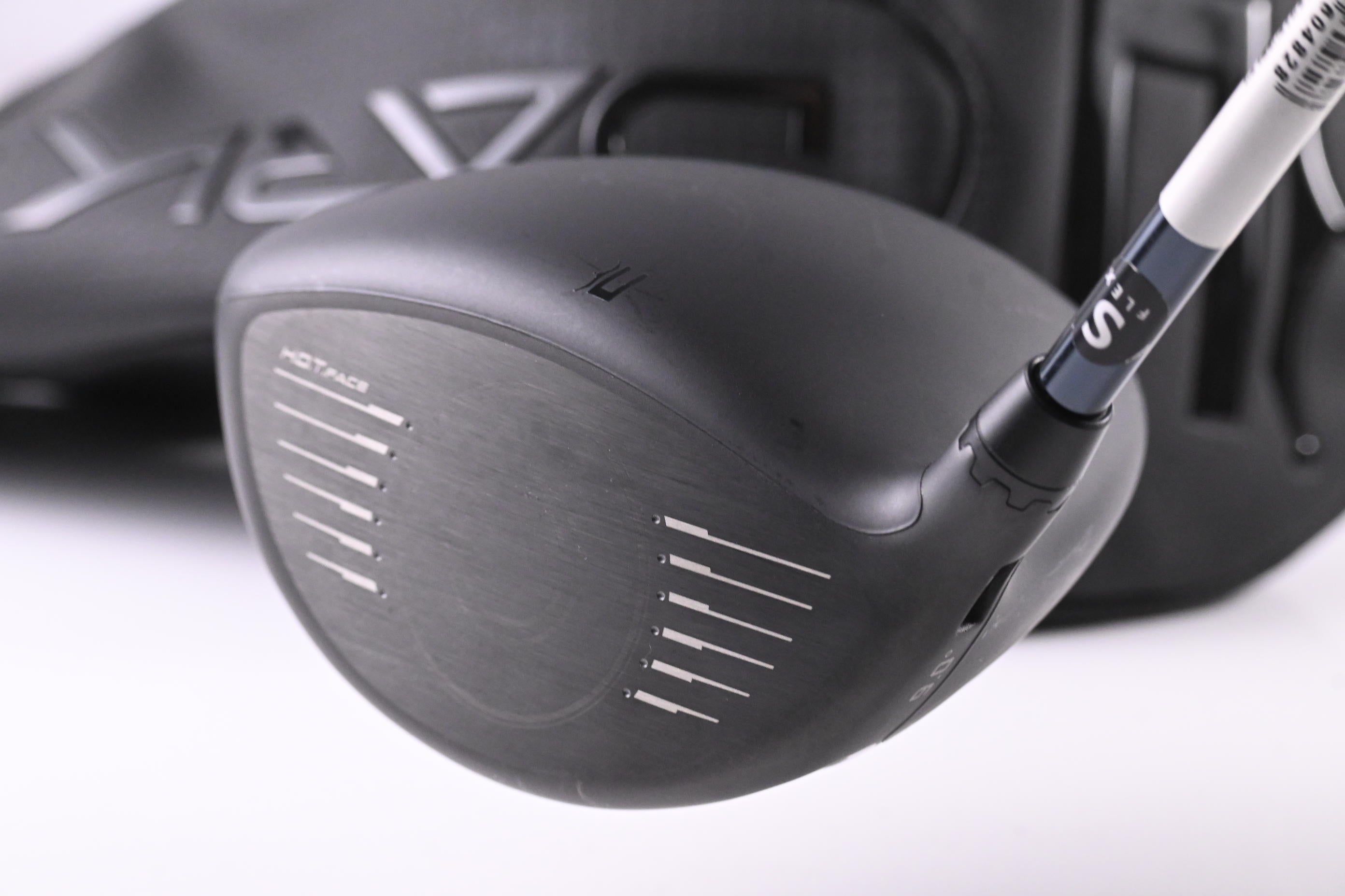 Cobra Darkspeed LS Driver / 9 Degree / Stiff Flex UST LINQ White 6 M40X Shaft
