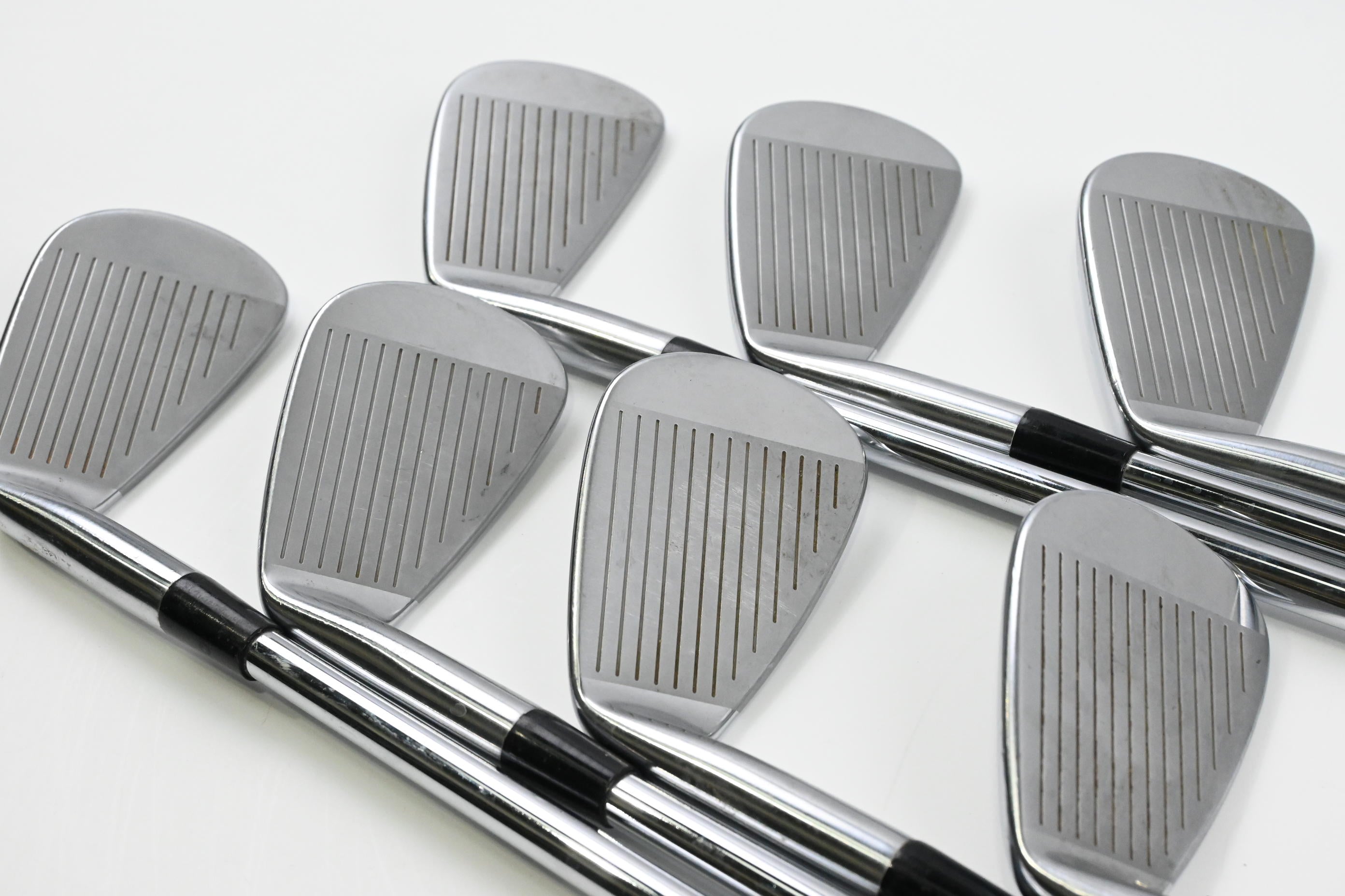 Mizuno Pro 241 Irons / 4-PW / X-Flex Dynamic Gold 120 X100 Shafts