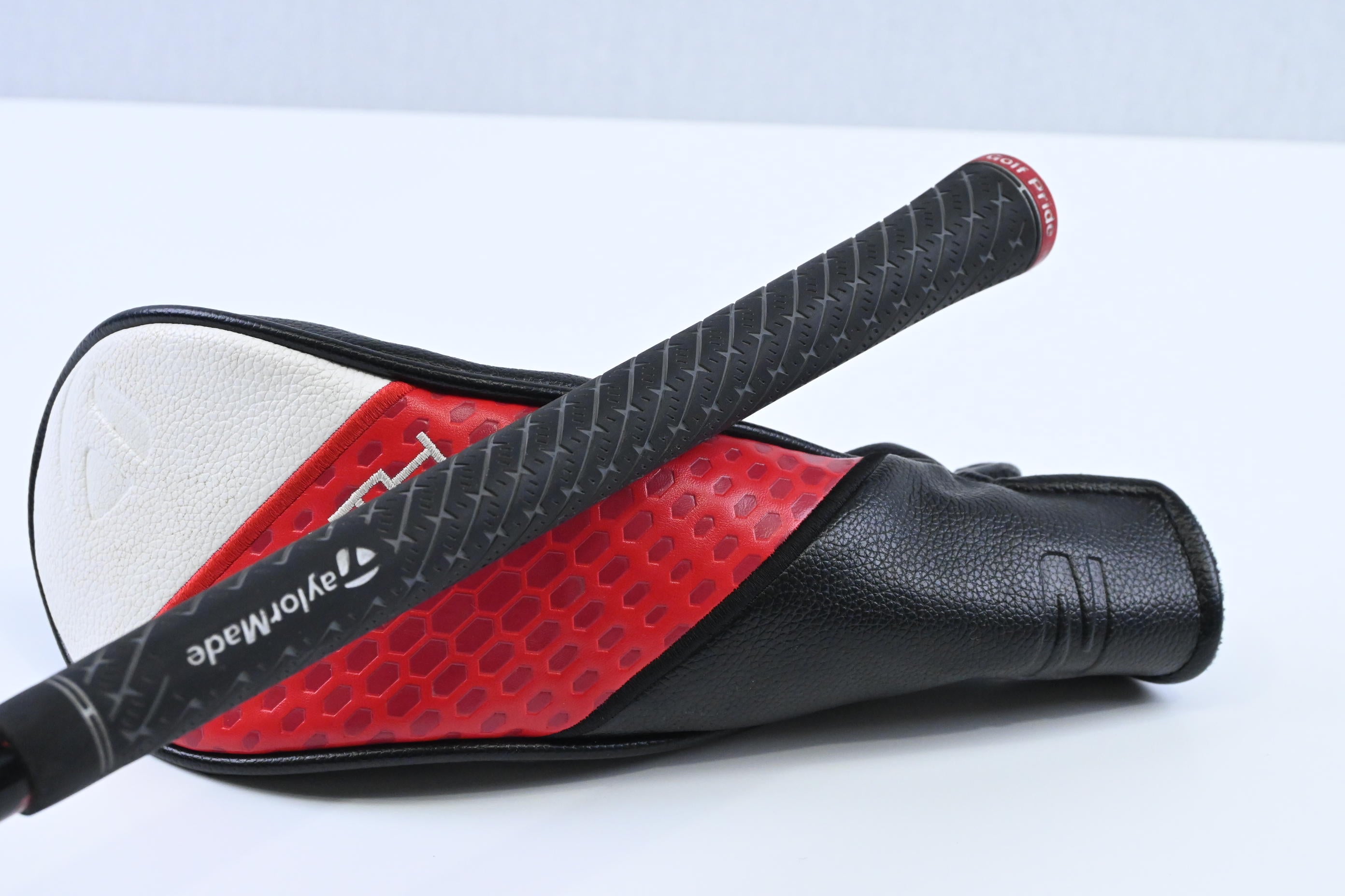Taylormade Stealth 2 Plus #3 Hybrid / 19.5 Degree / Stiff Flex Kai'li Red 85