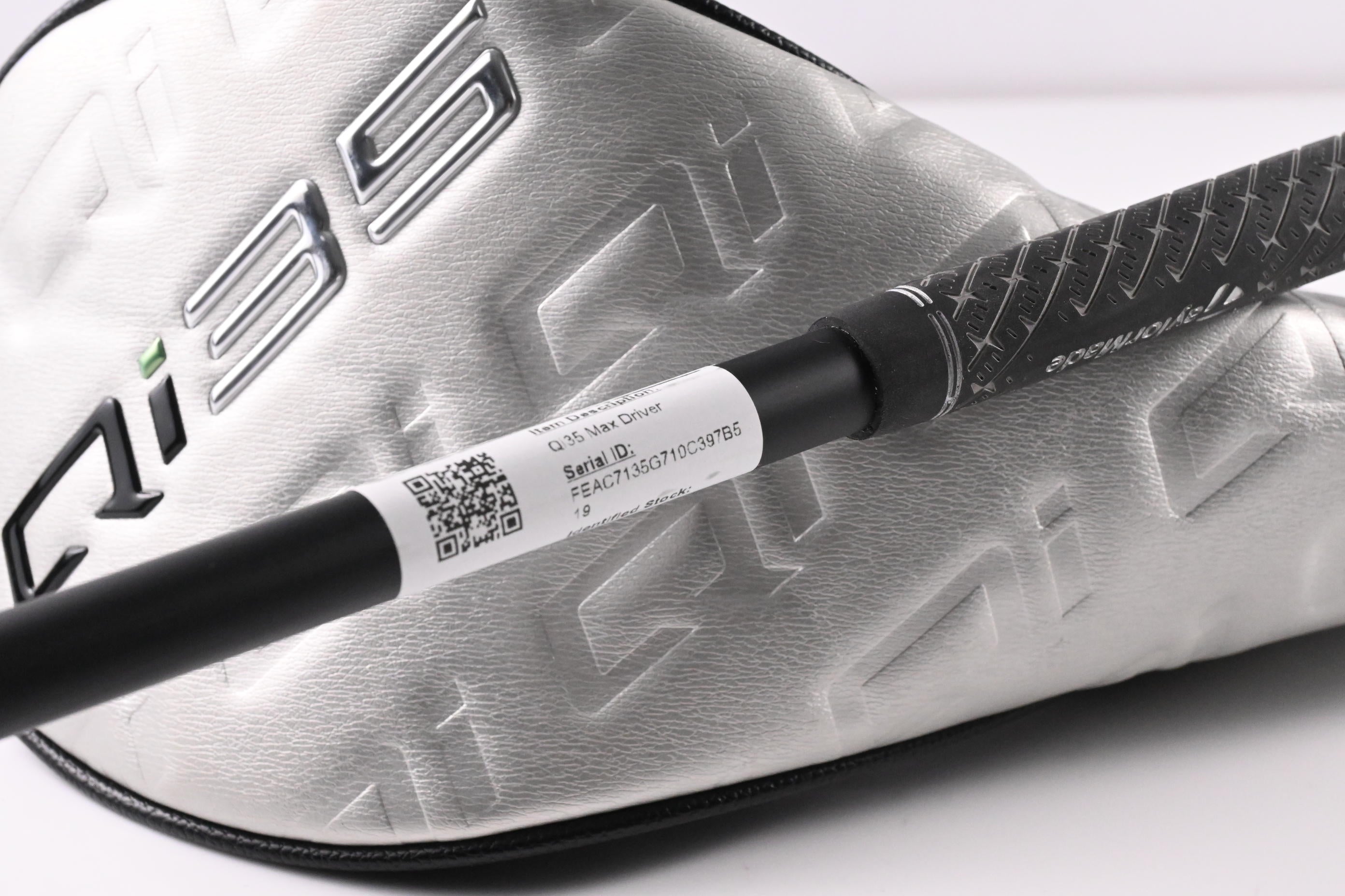 Taylormade Qi35 Max Driver / 12 Degree / Regular Flex Air Speeder 50 Shaft