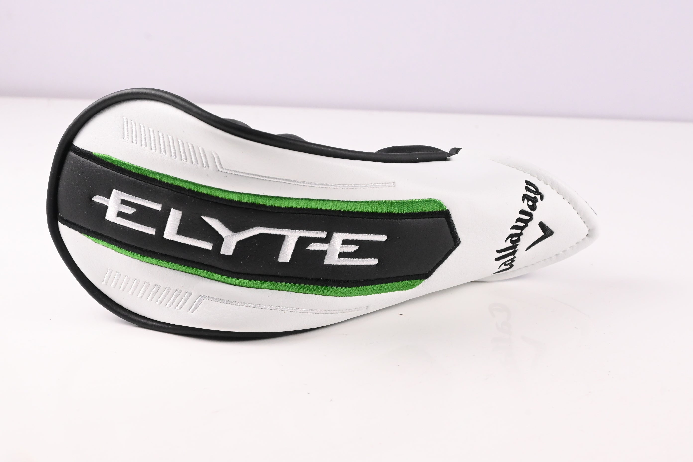 Callaway Elyte #4 Hybrid / 22 Degree / Regular Flex Denali Charcoal 60 Shaft