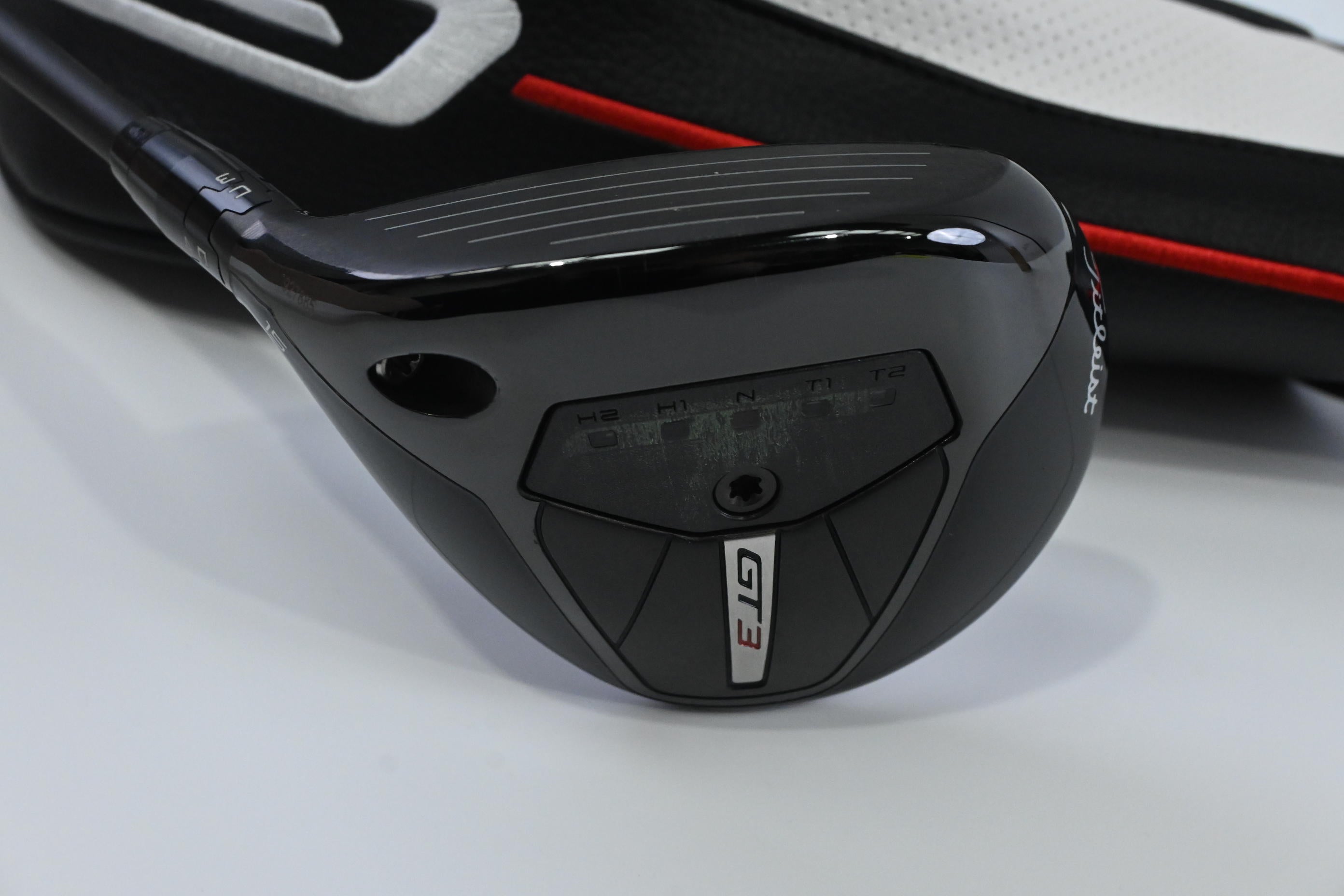 Left Hand Titleist GT2 #3 Wood / 15 Degree / X-Flex HZRDUS Gen5 Black 70