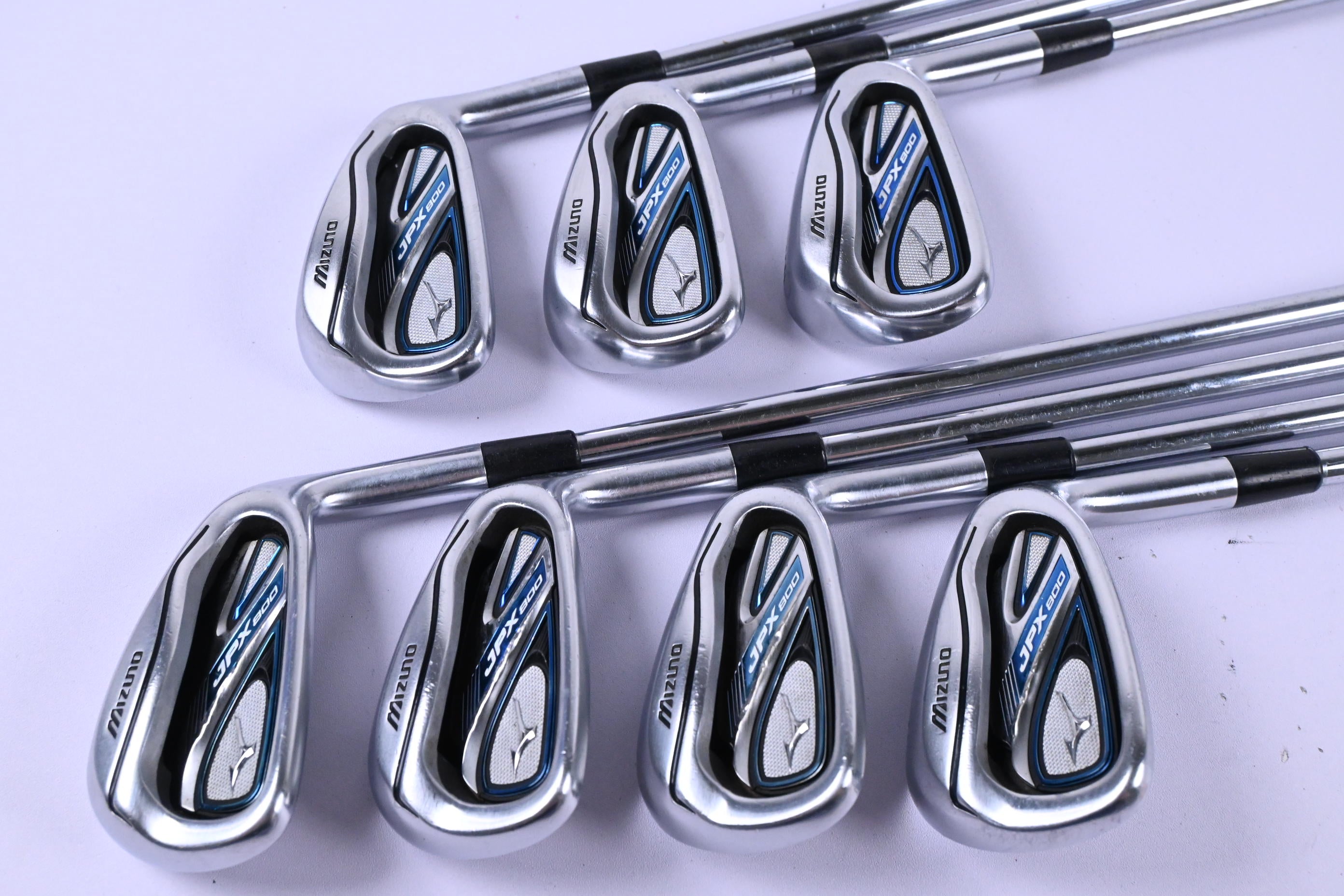 Mizuno JPX 800 Irons / 4-PW / Regular Flex Dynalite Gold XP R300 Shafts