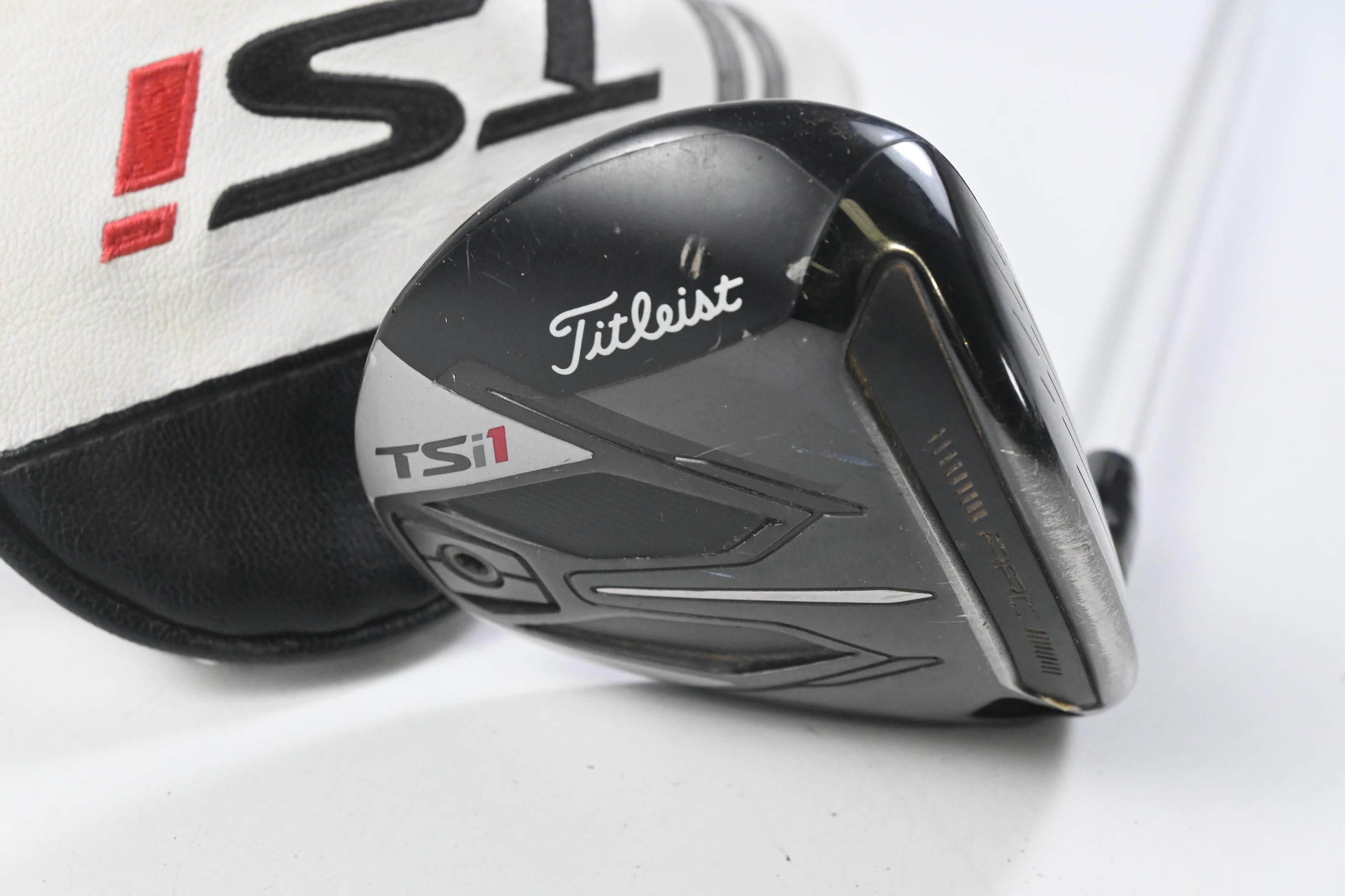 Titleist TSi1 #3 Wood / 15 Degree / Regular Flex Aldila Ascent 40 Shaft