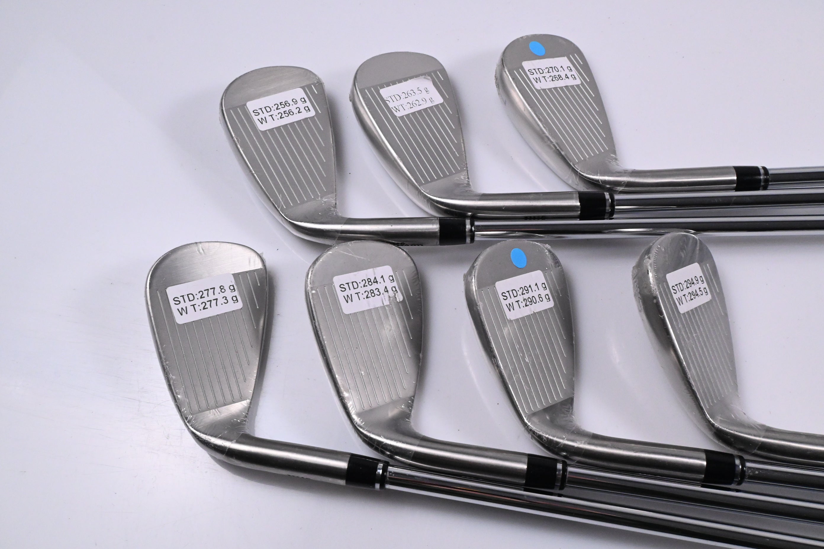Wilson Staff DYNAPWR 2025 Irons / 5-PW+GW / Regular Flex KBS Max Ultralite