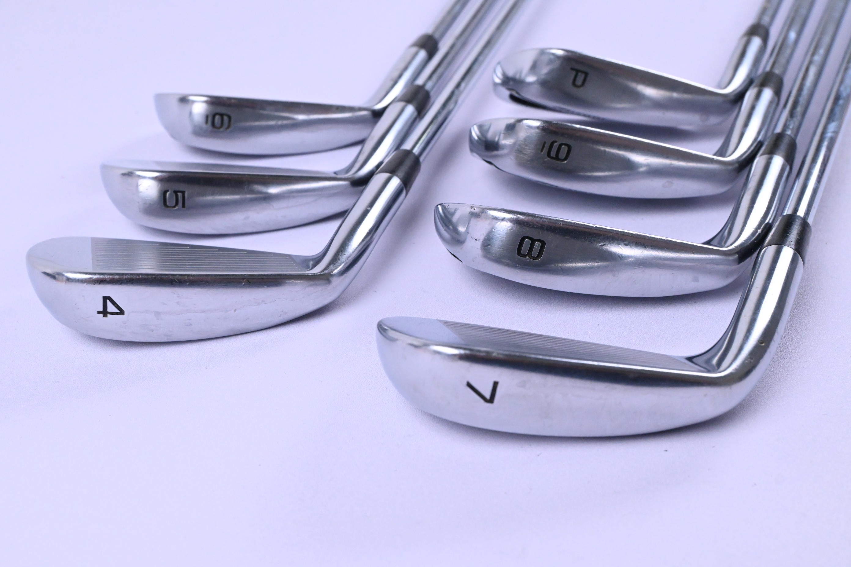 Mizuno JPX 800 Irons / 4-PW / Regular Flex Dynalite Gold XP R300 Shafts