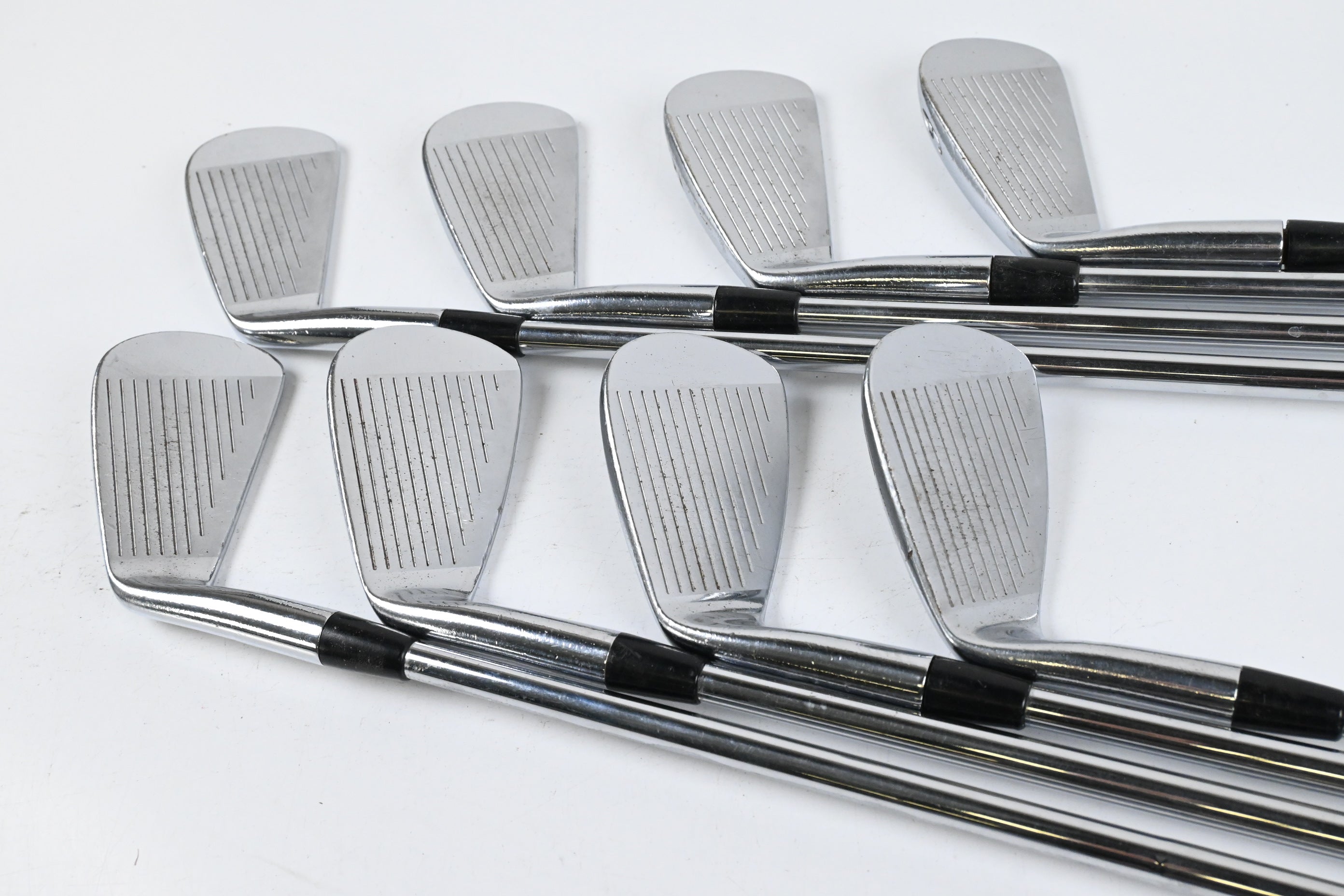 Titleist 680 Forged Irons / 3-PW / Stiff Flex Dynamic Gold Steel Shafts