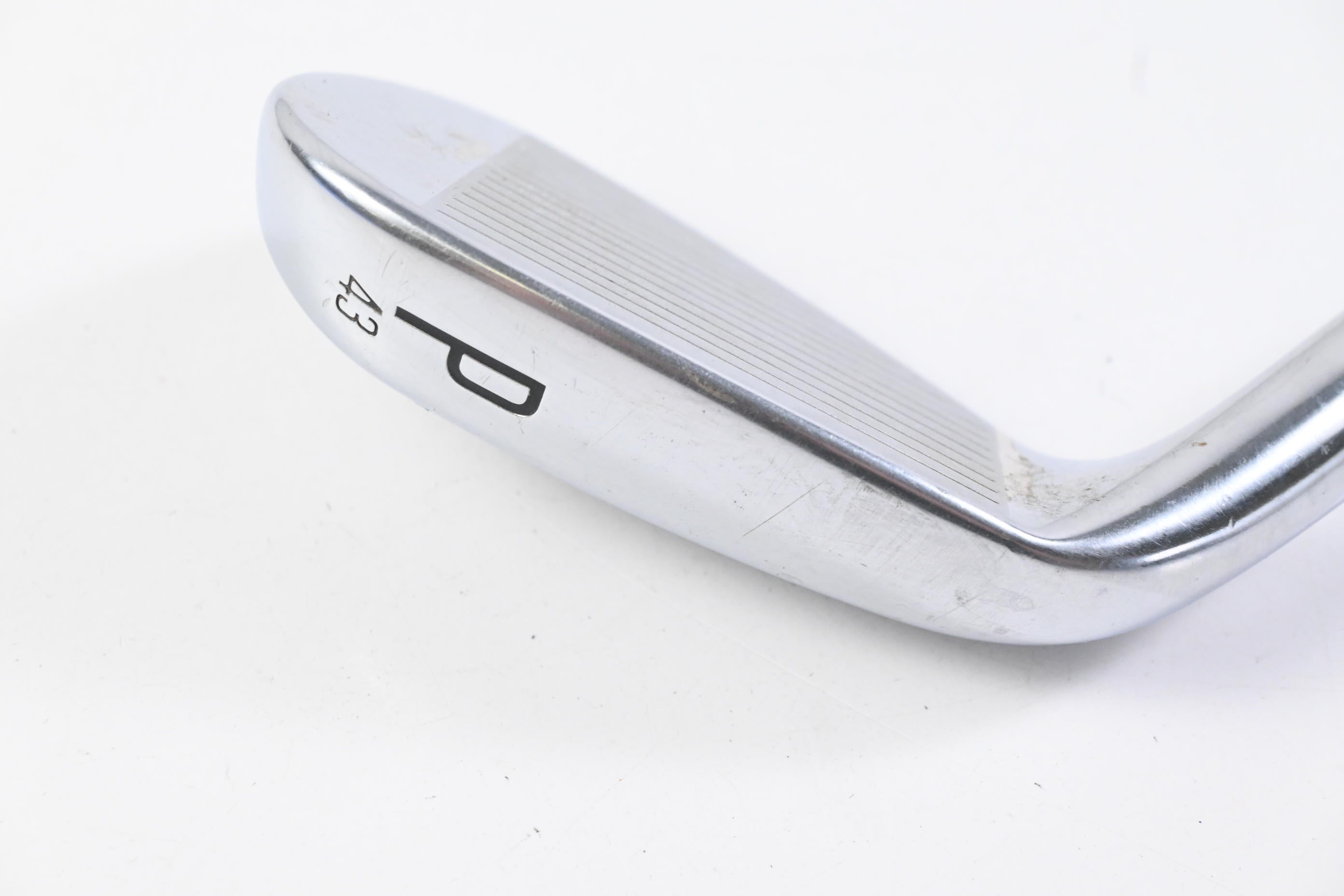 Titleist T300 2019 Pitching Wedge / 43 Degree / Regular Flex AMT Red R300 Shaft
