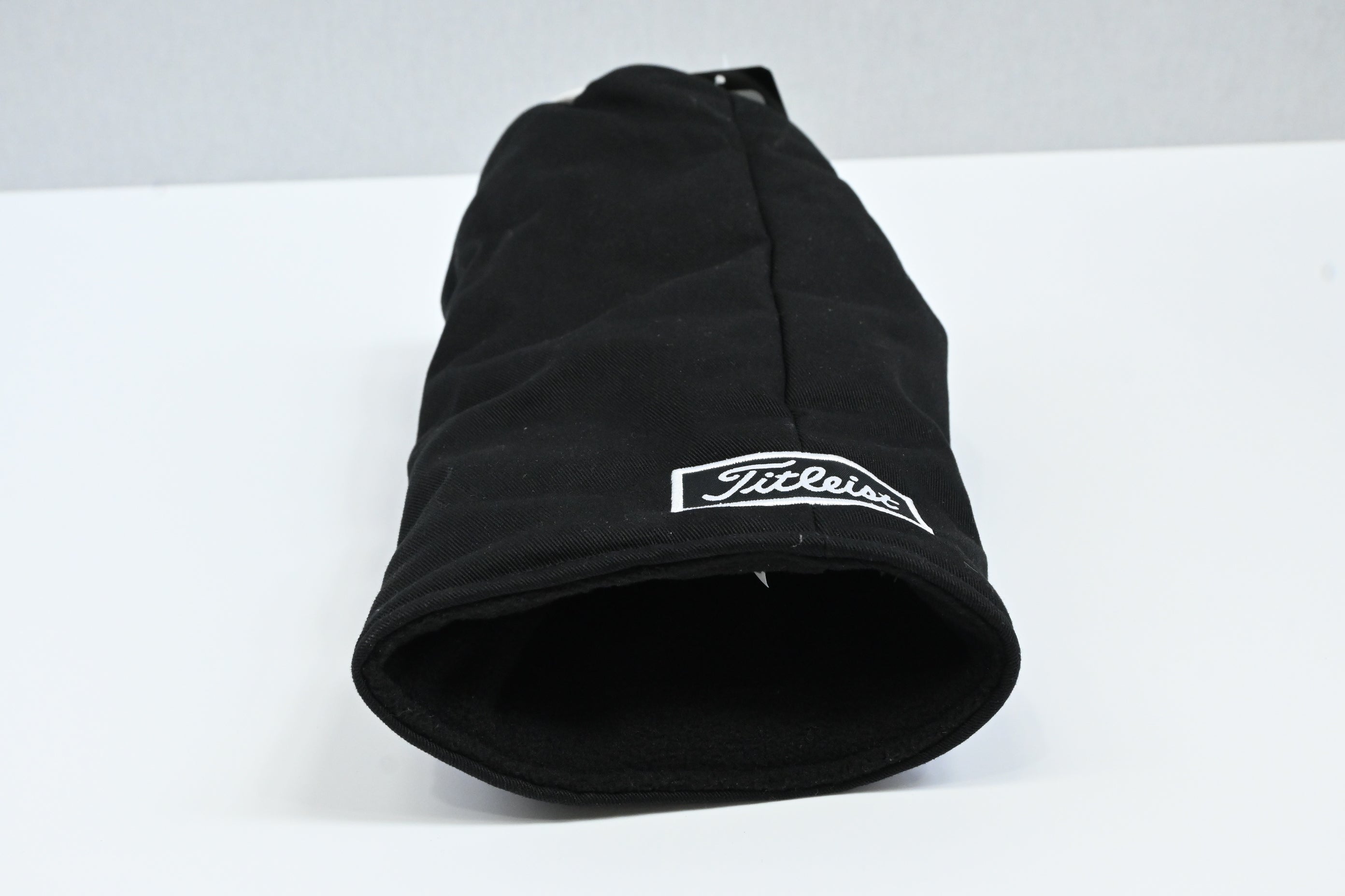 Titleist / Driver Headcover / Black, White