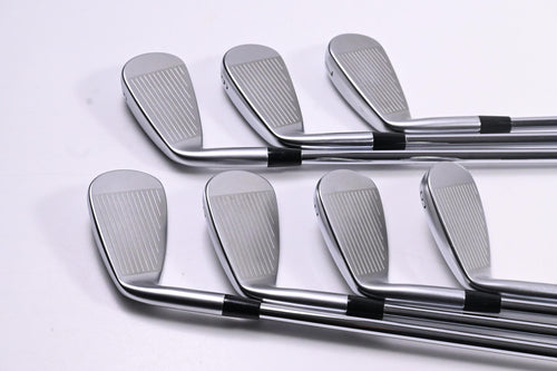 Mizuno JPX 925 Hot Metal Pro Irons / 5-PW+GW / Regular Flex Modus 3 Tour 105