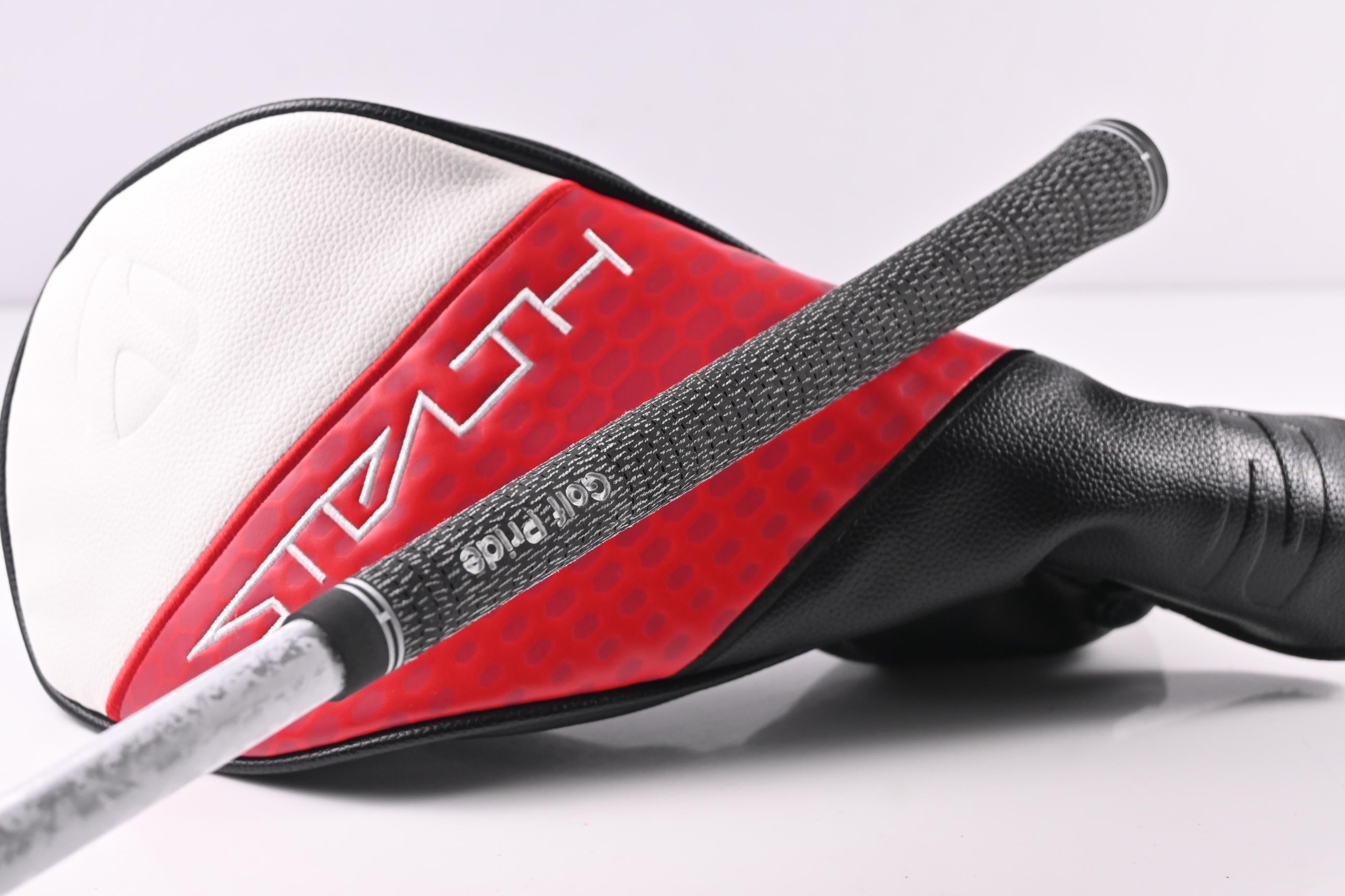 Taylormade Stealth 2 Plus Driver / 9 Degree / Senior Flex Denali Red 50 Shaft