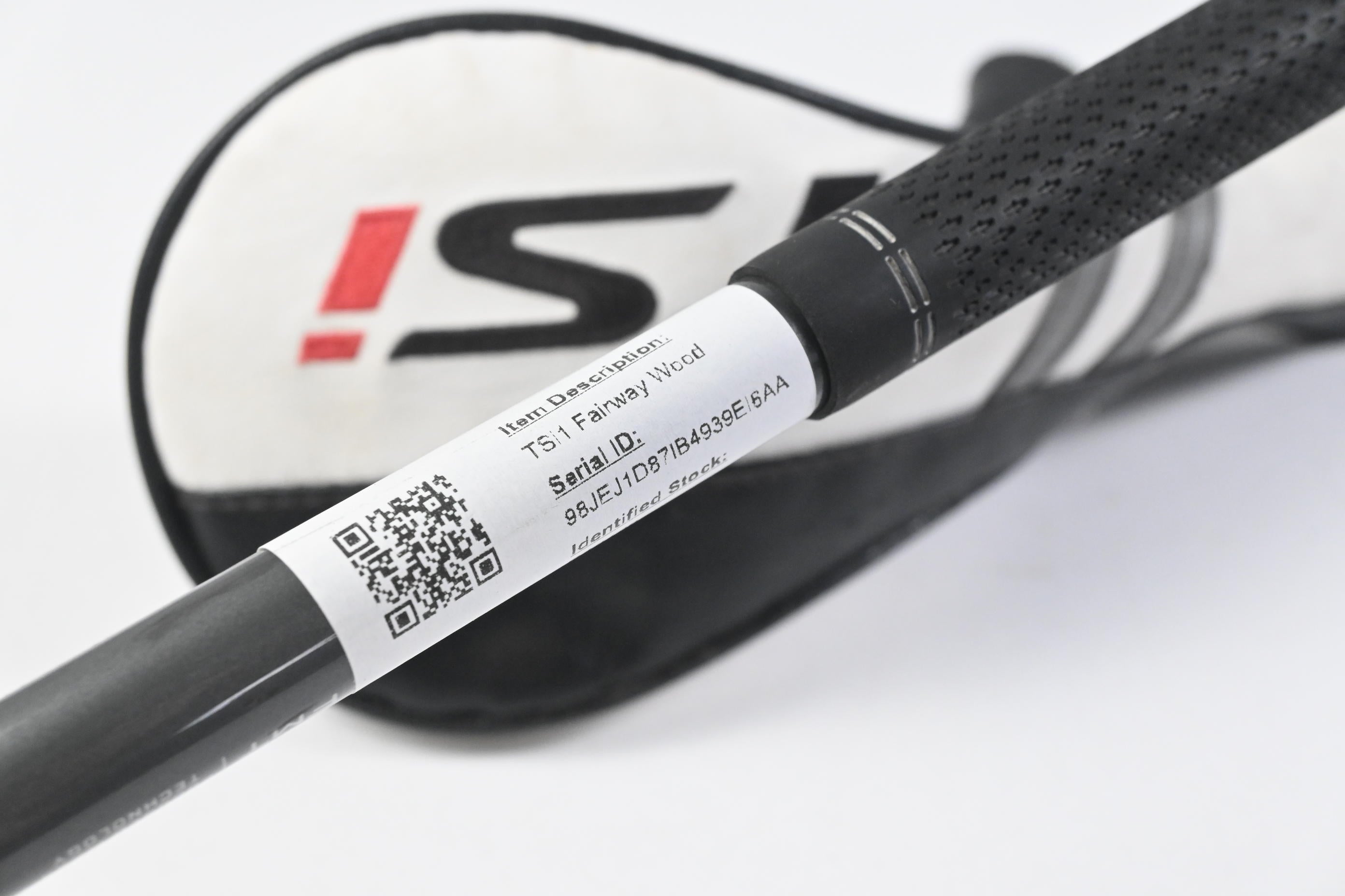 Titleist TSi1 #3 Wood / 15 Degree / Regular Flex Aldila Ascent 40 Shaft