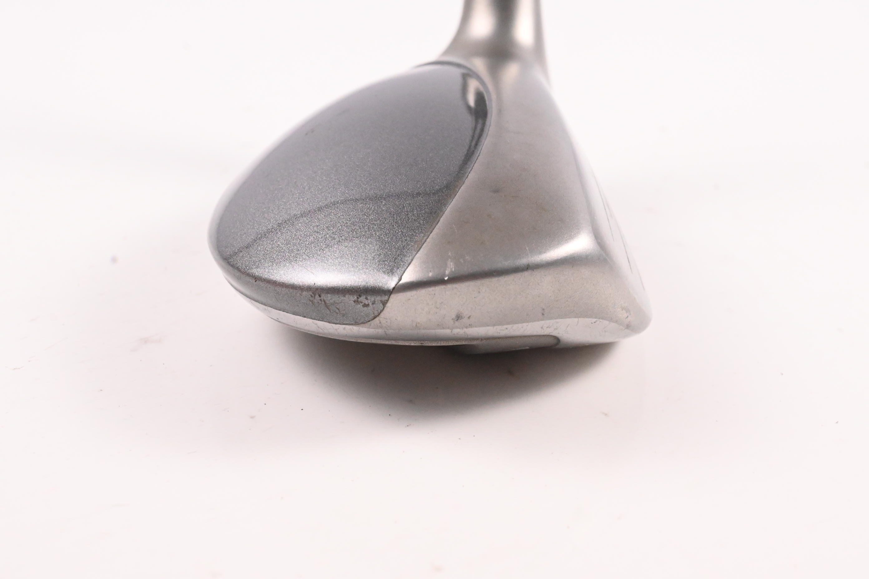 Ladies Taylormade R7 Draw #6 Hybrid / 28 Degree / Ladies Flex Reax 45 Shaft