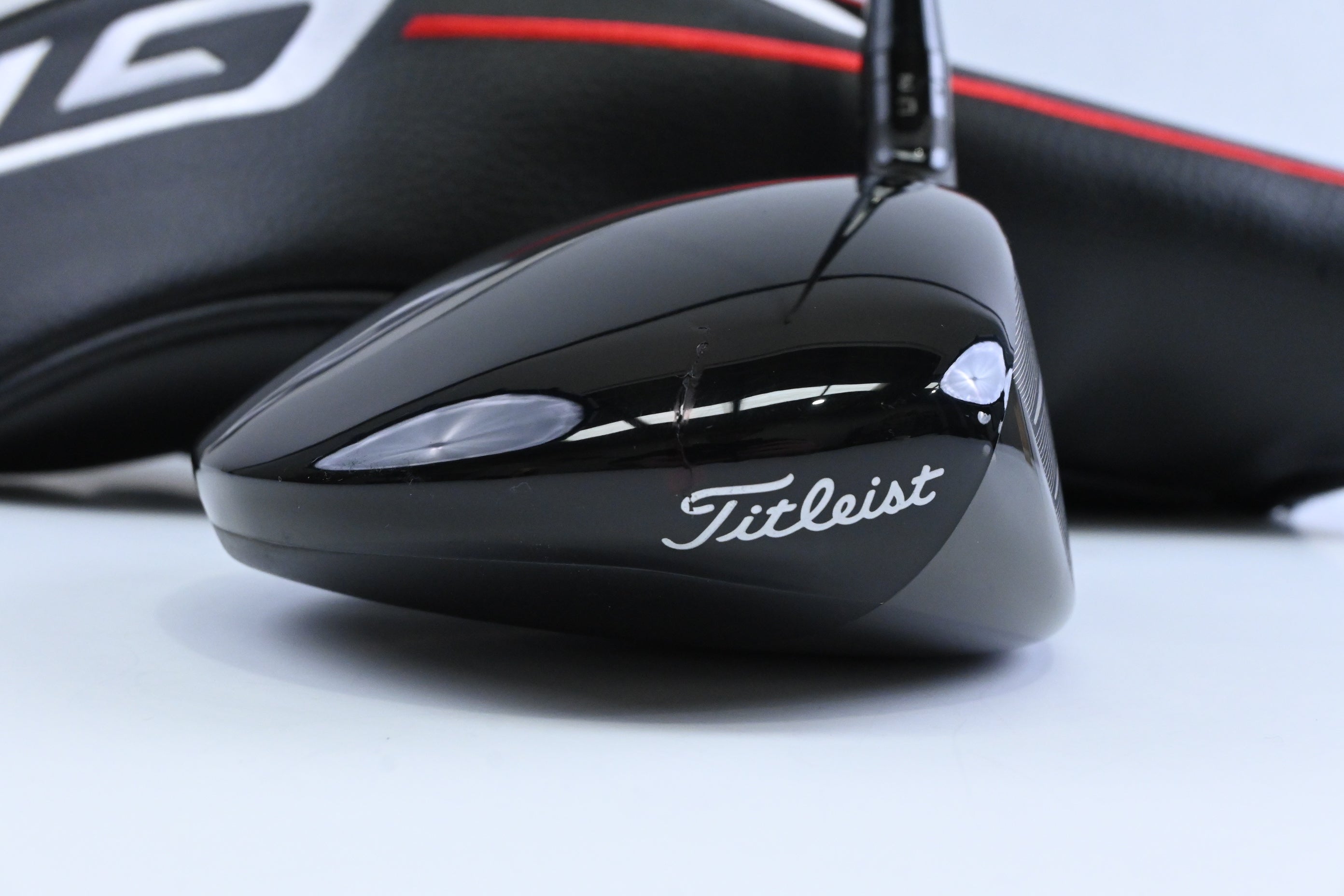 Titleist GT2 Driver / 10 Degree / Regular Flex Tensei AV Raw Blue 55 Shaft