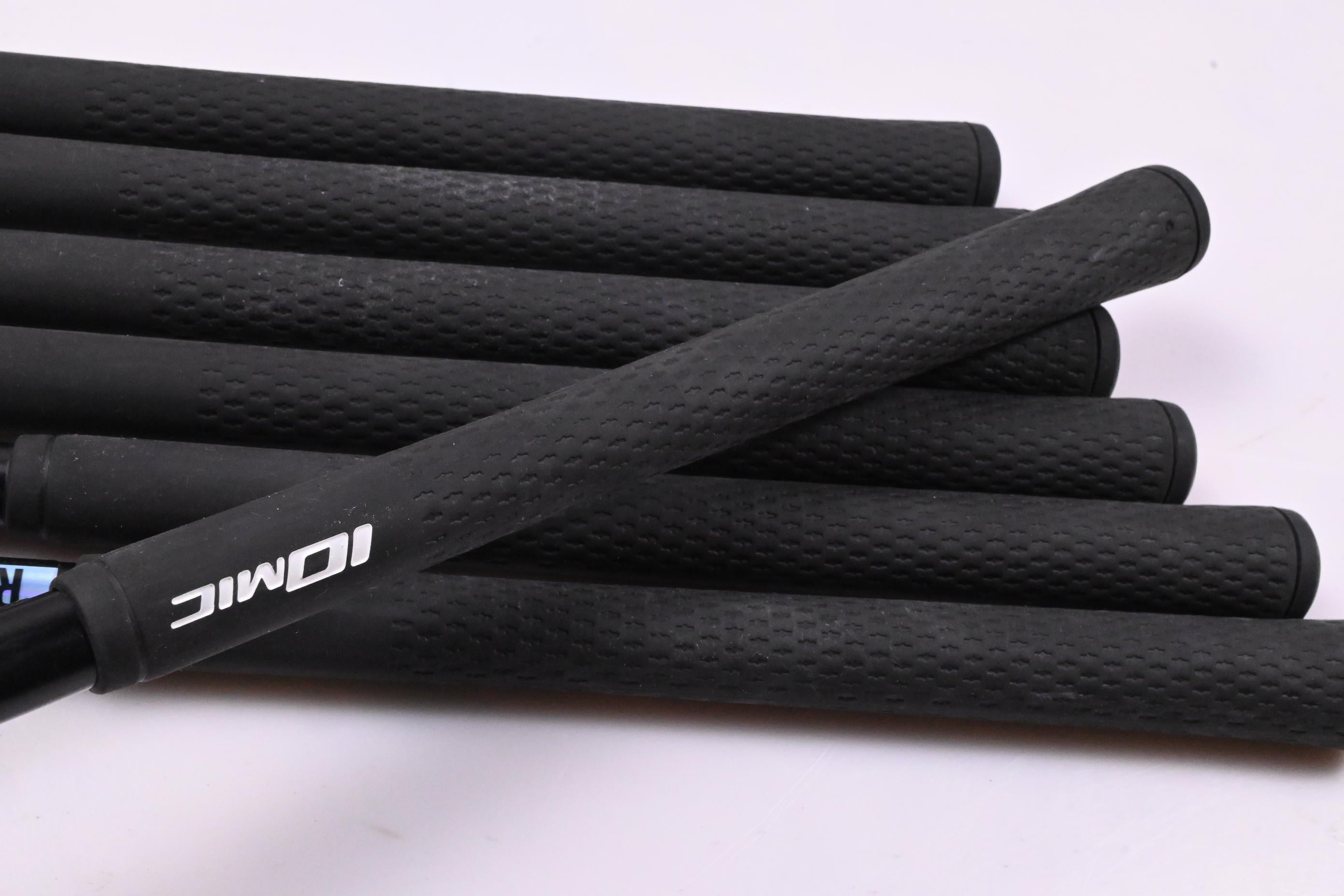 Miura CB-302 Irons / 4-PW / Regular+ Flex Project X LZ Shafts