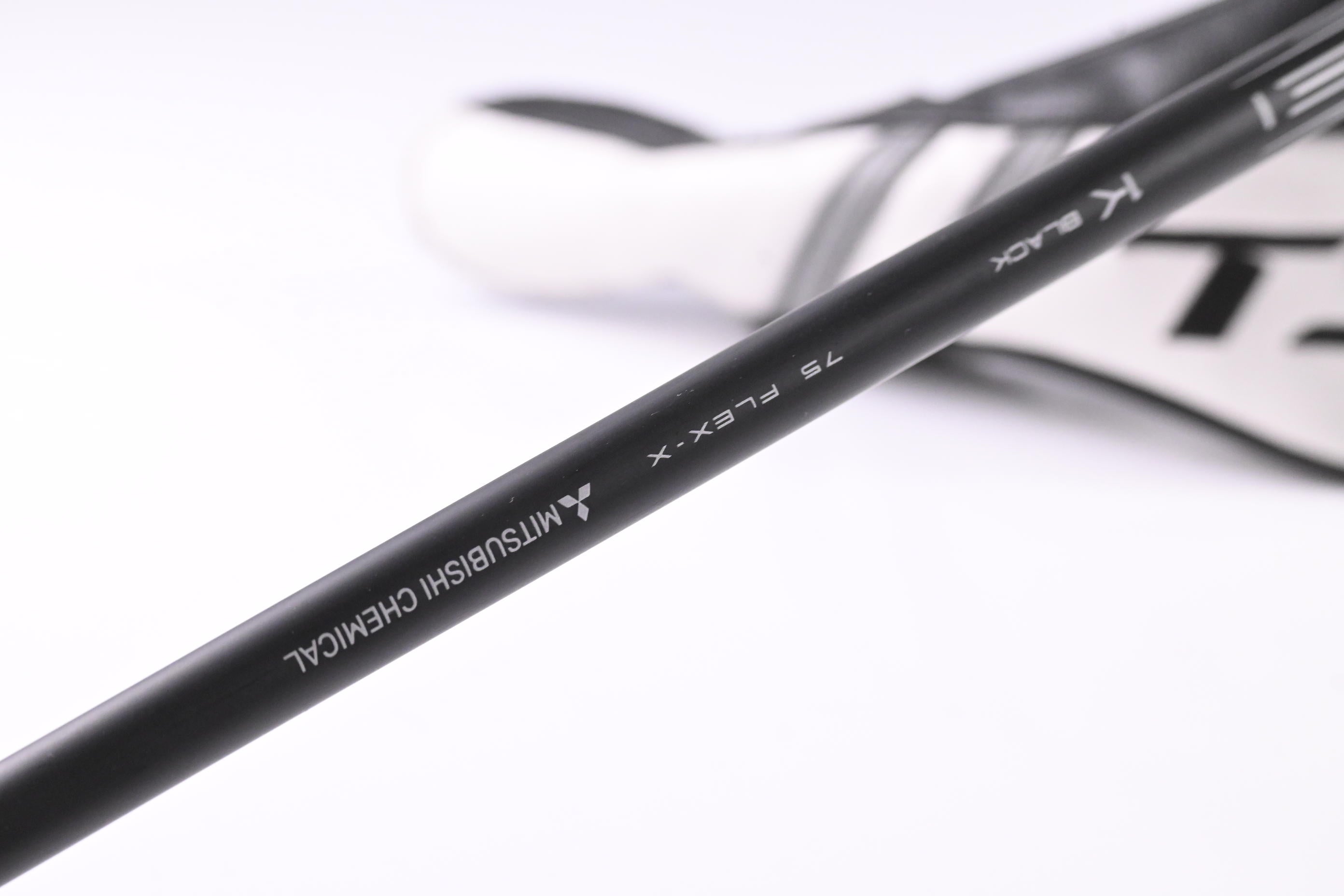Titleist TSi3 #2 Hybrid / 18 Degree / X-Flex Mitsubishi Tensei 1K Black 75 Shaft
