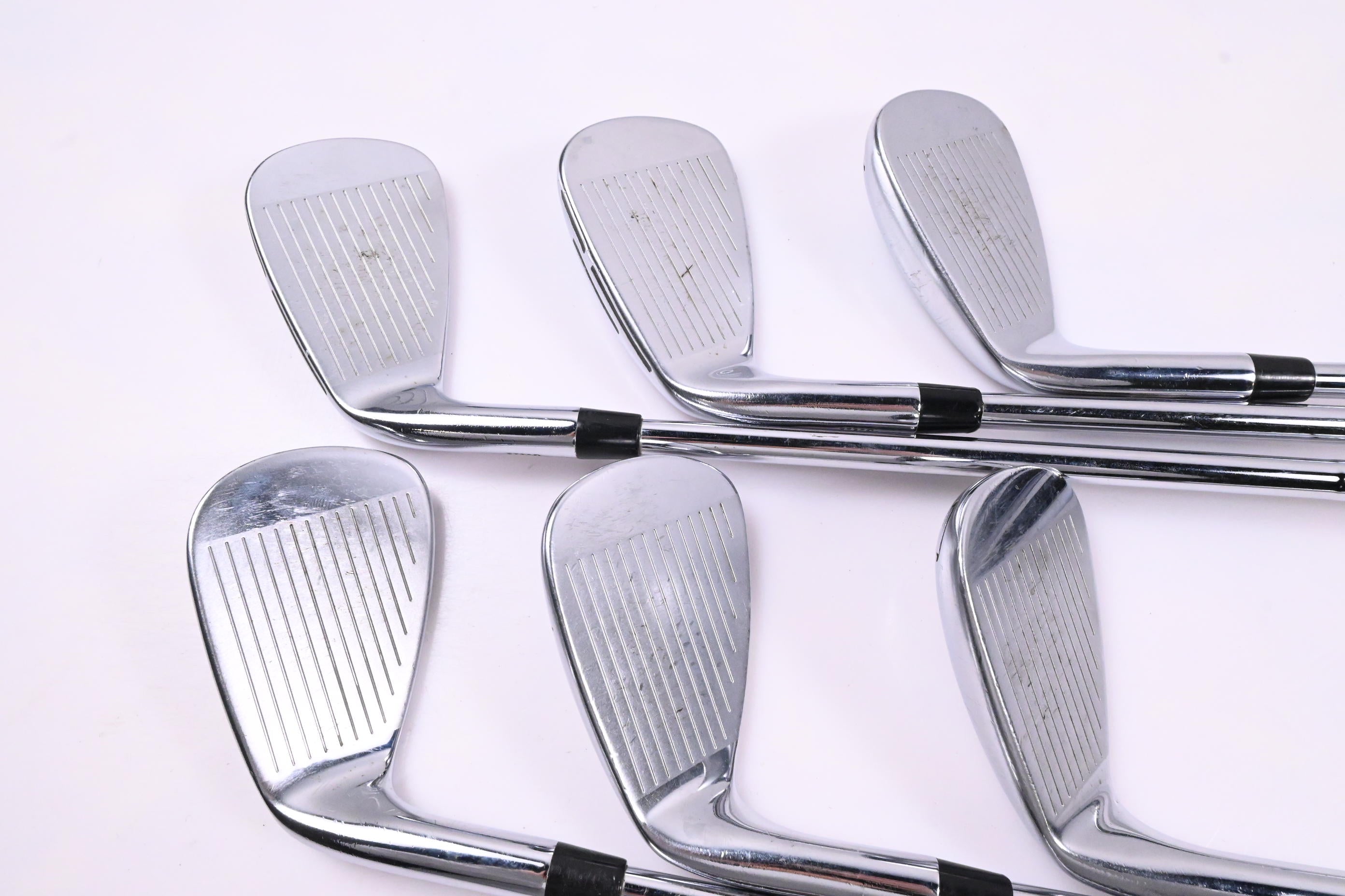 Wilson D9 Forged Irons / 6-PW+GW / Regular Flex KBS Tour Lite Shafts