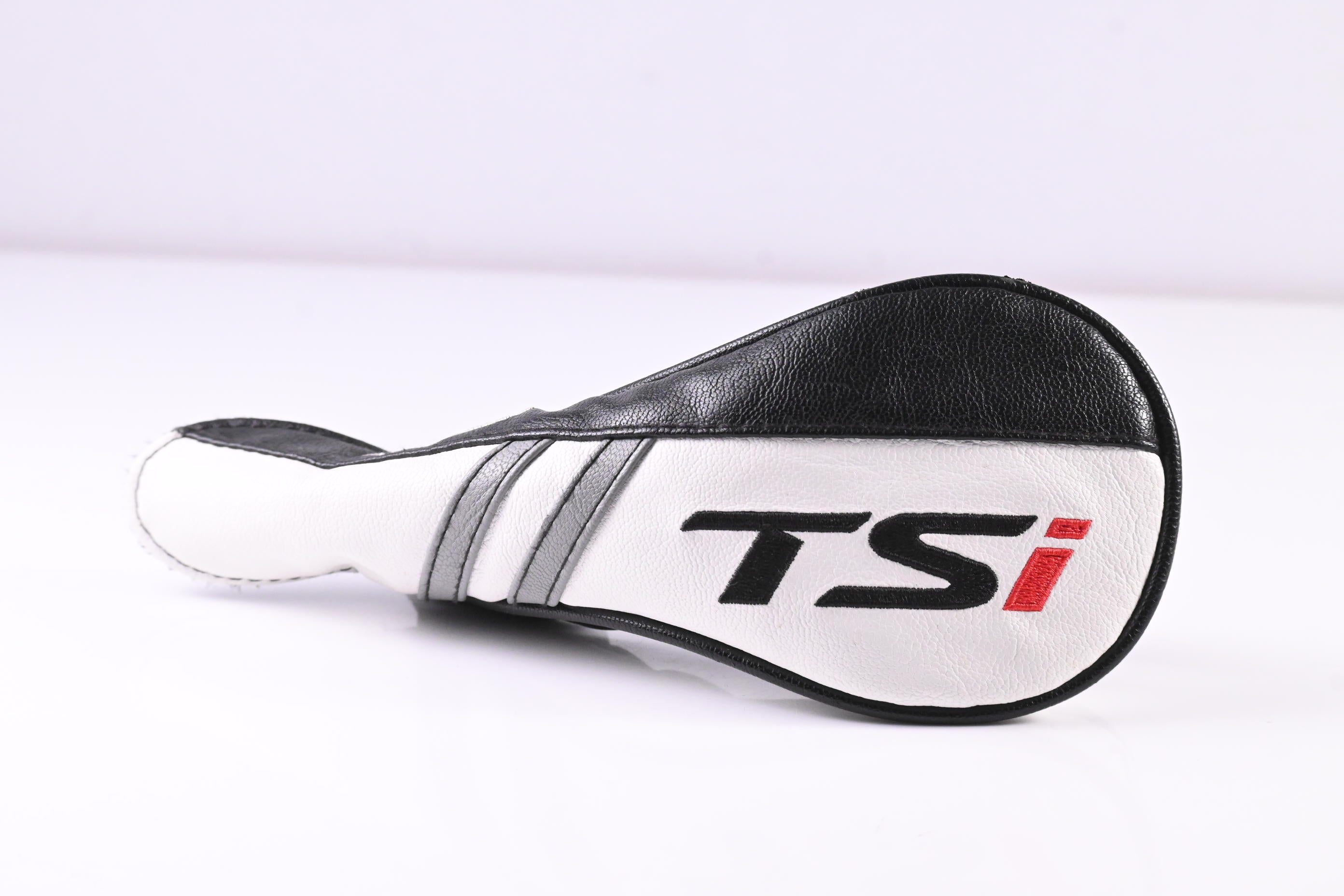 Titleist TSi3 #2 Hybrid / 18 Degree / X-Flex Mitsubishi Tensei 1K Black 75 Shaft