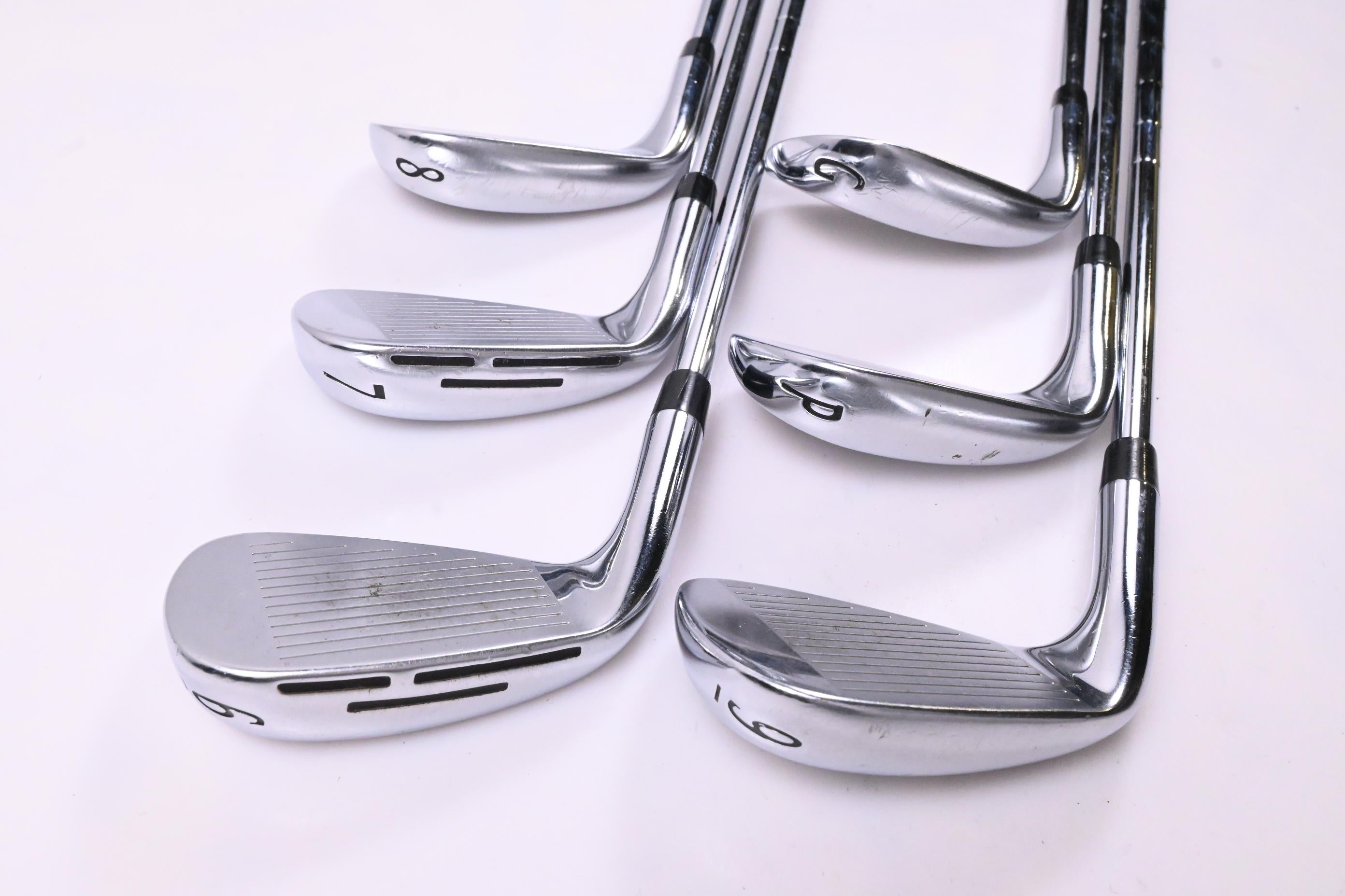 Wilson D9 Forged Irons / 6-PW+GW / Regular Flex KBS Tour Lite Shafts