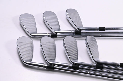Callaway Apex CB 24 Irons / 5-PW+GW / X-Flex Dynamic Gold Mid 115 X100 Shafts