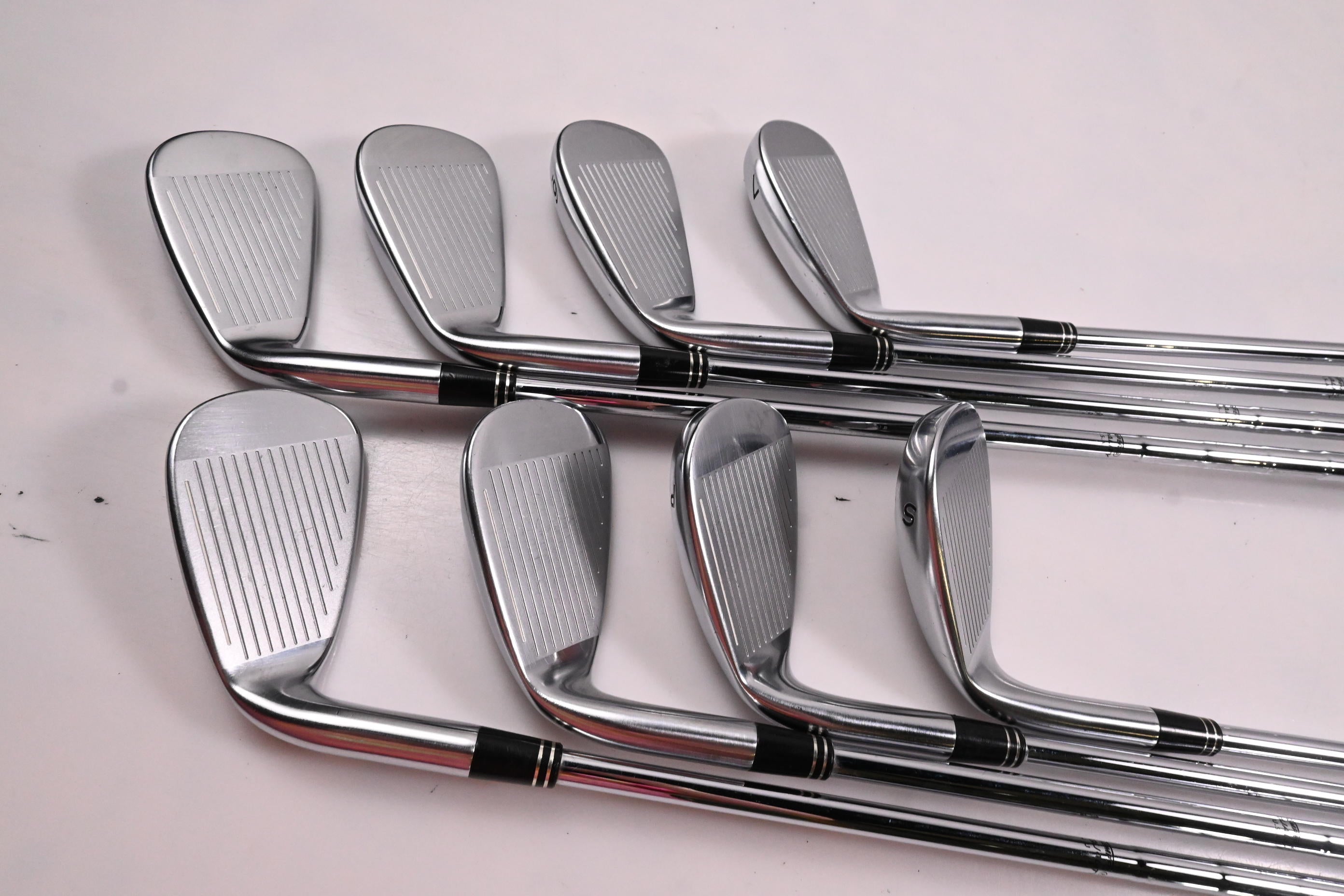 Taylormade Tour Burner Irons / 4-PW+SW / Regular Flex Taylormade 105 Shafts