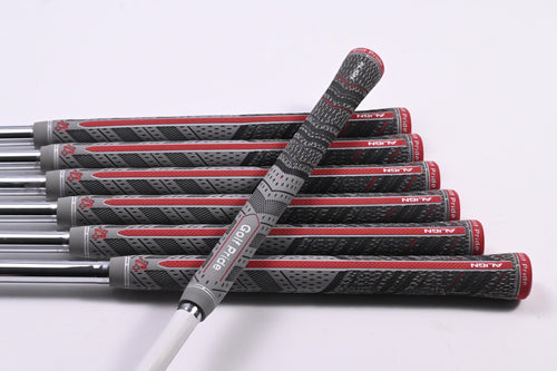 Callaway Apex CB 24 Irons / 5-PW+GW / X-Flex Dynamic Gold Mid 115 X100 Shafts