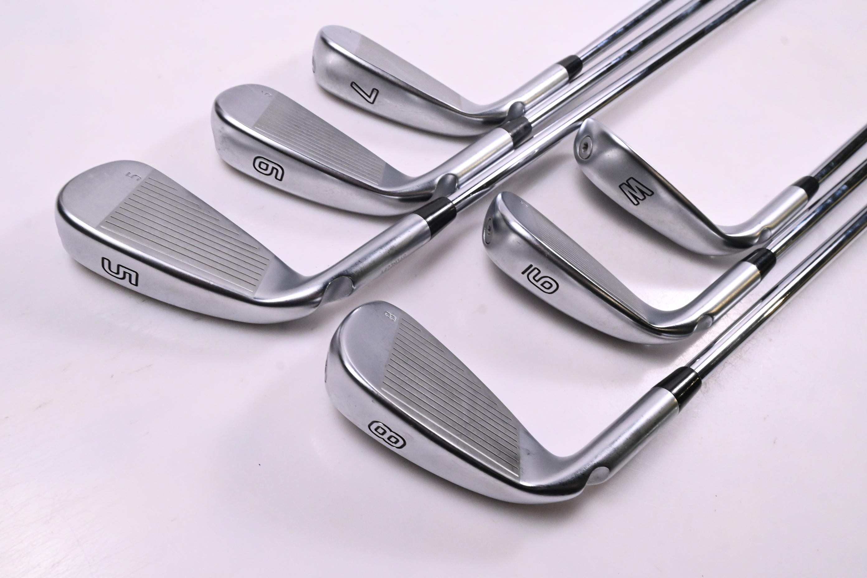 Ping G425 Irons / 5-PW / Black Dot / Regular Flex Ping AWT 2.0 Shafts