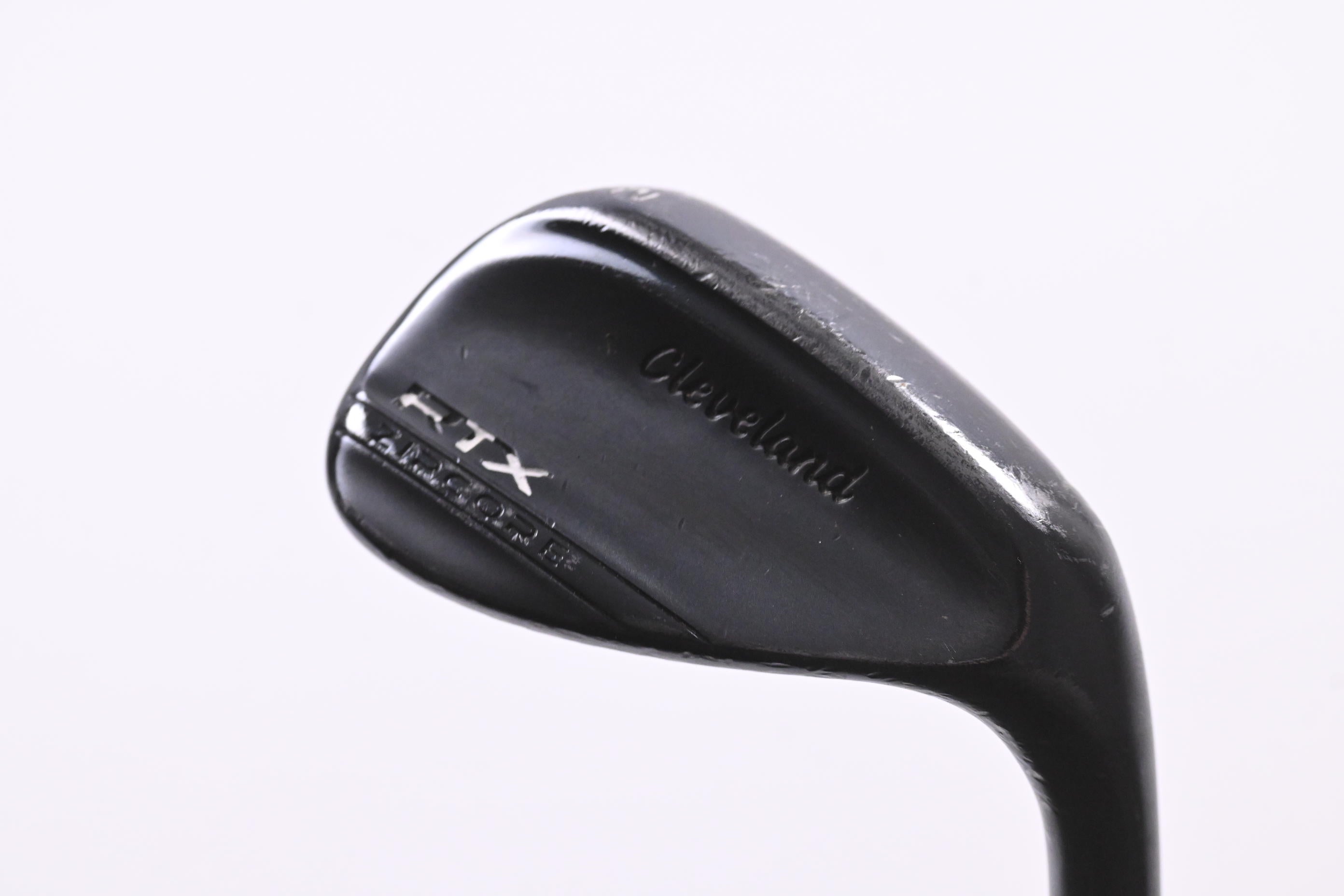 Cleveland RTX ZipCore Gap Wedge / 52 Degree / Wedge Flex Dynamic Gold Spinner