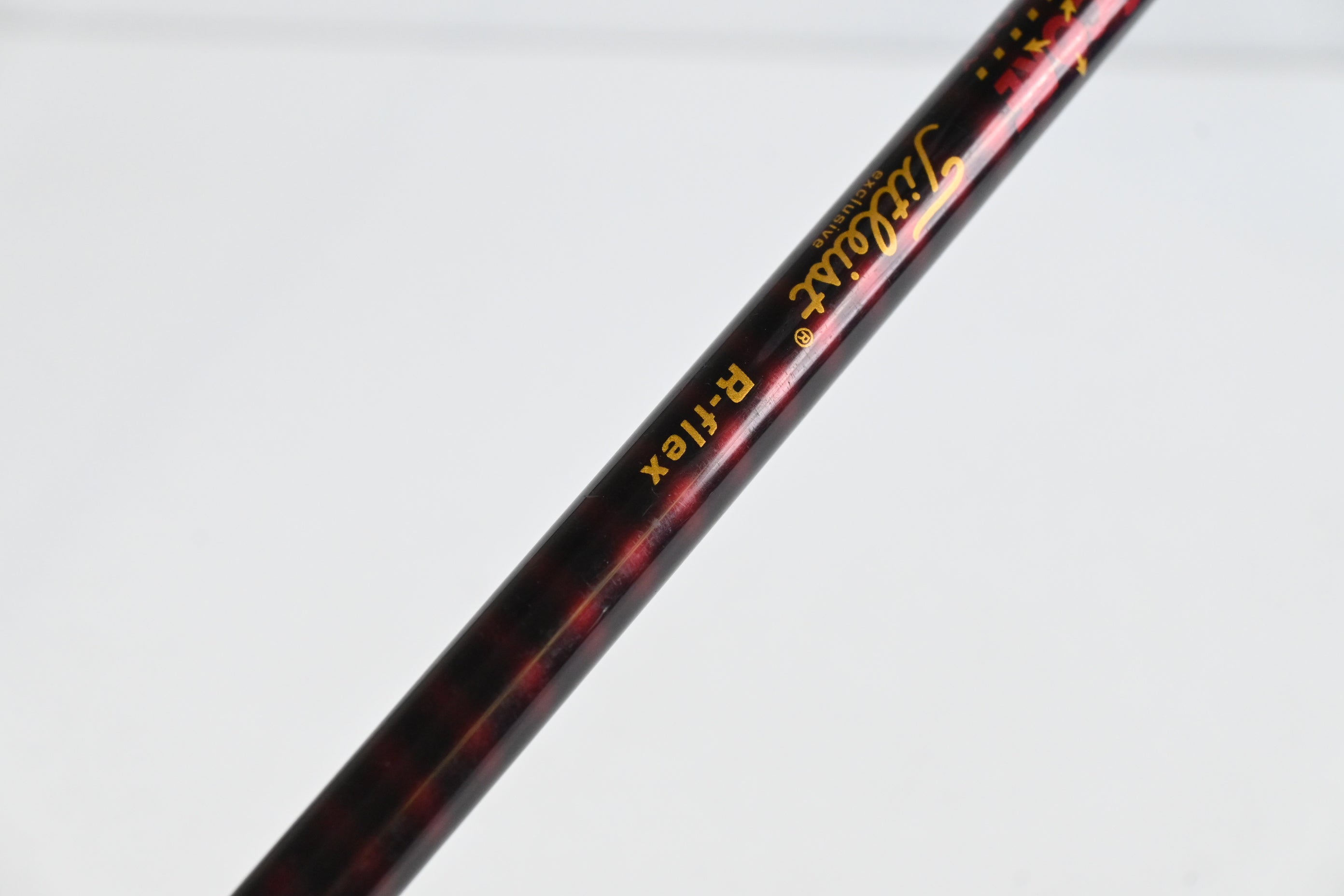Titleist 909 D3 Driver / 8.5 Degree / Regular Flex Aldila Voodoo Shaft