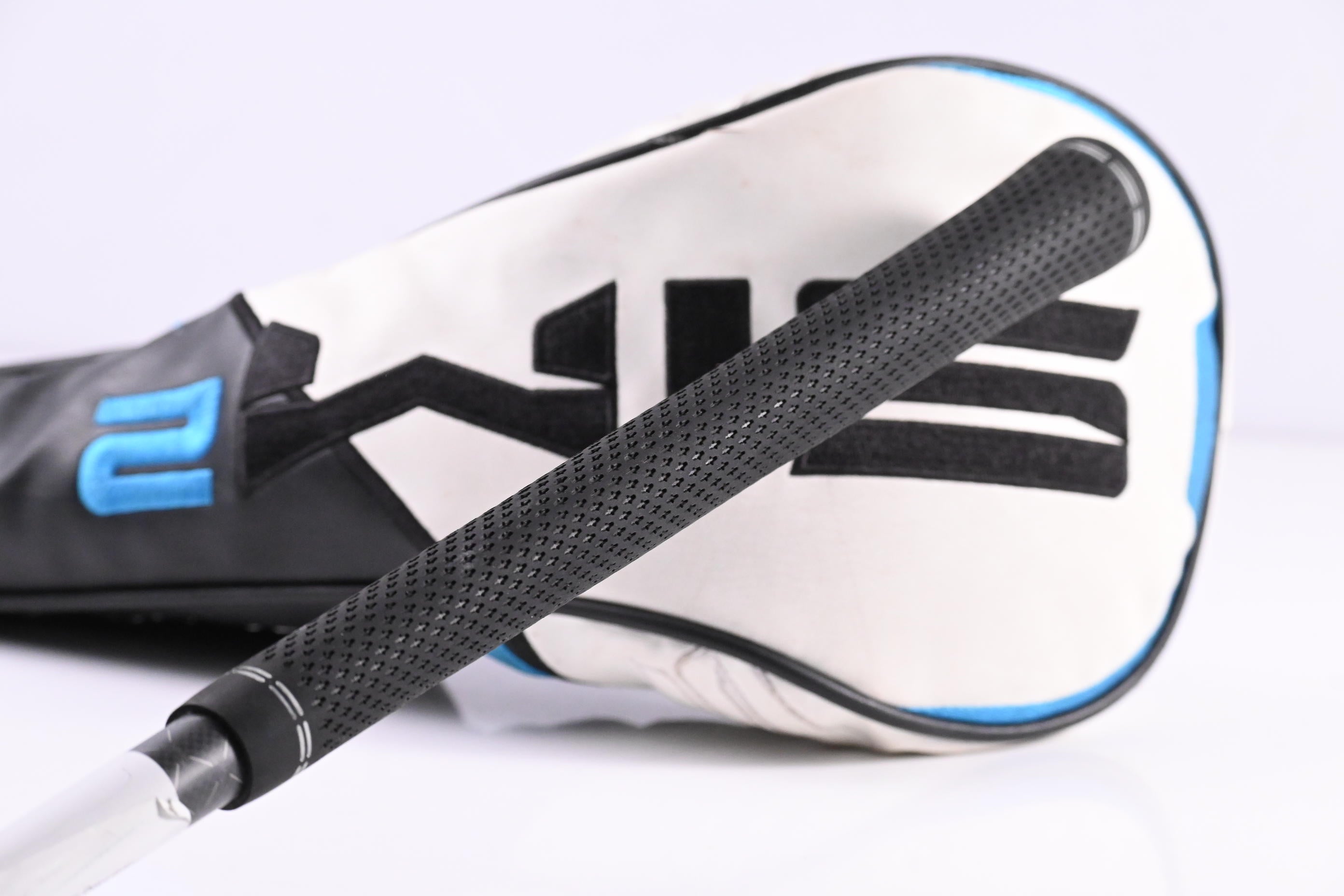 Taylormade SIM2 Max Driver / 9 Degree / X-Flex Tensei 1K Black 65 Shaft