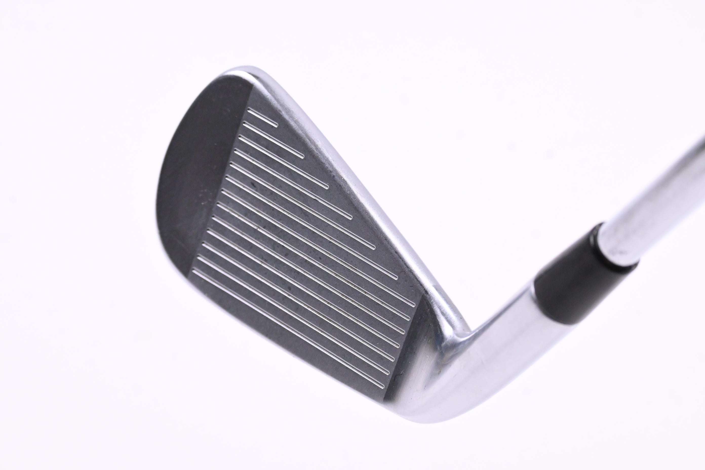 Taylormade P790 2017 #4 Iron / 21 Degree / X-Flex Project X LZ 125 Shaft