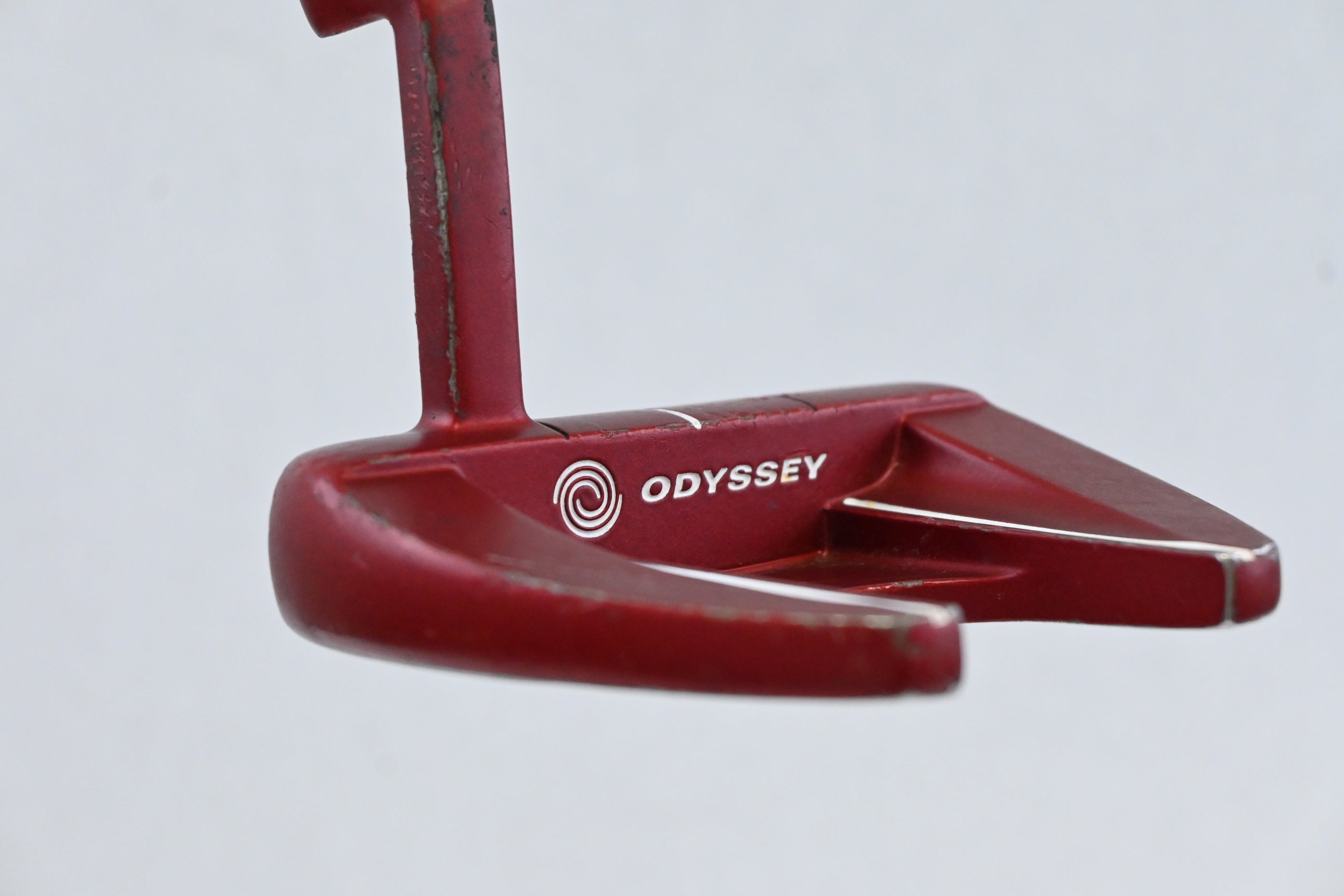 Odyssey O-Works V-Line Fang CH Red Putter / 34 Inch
