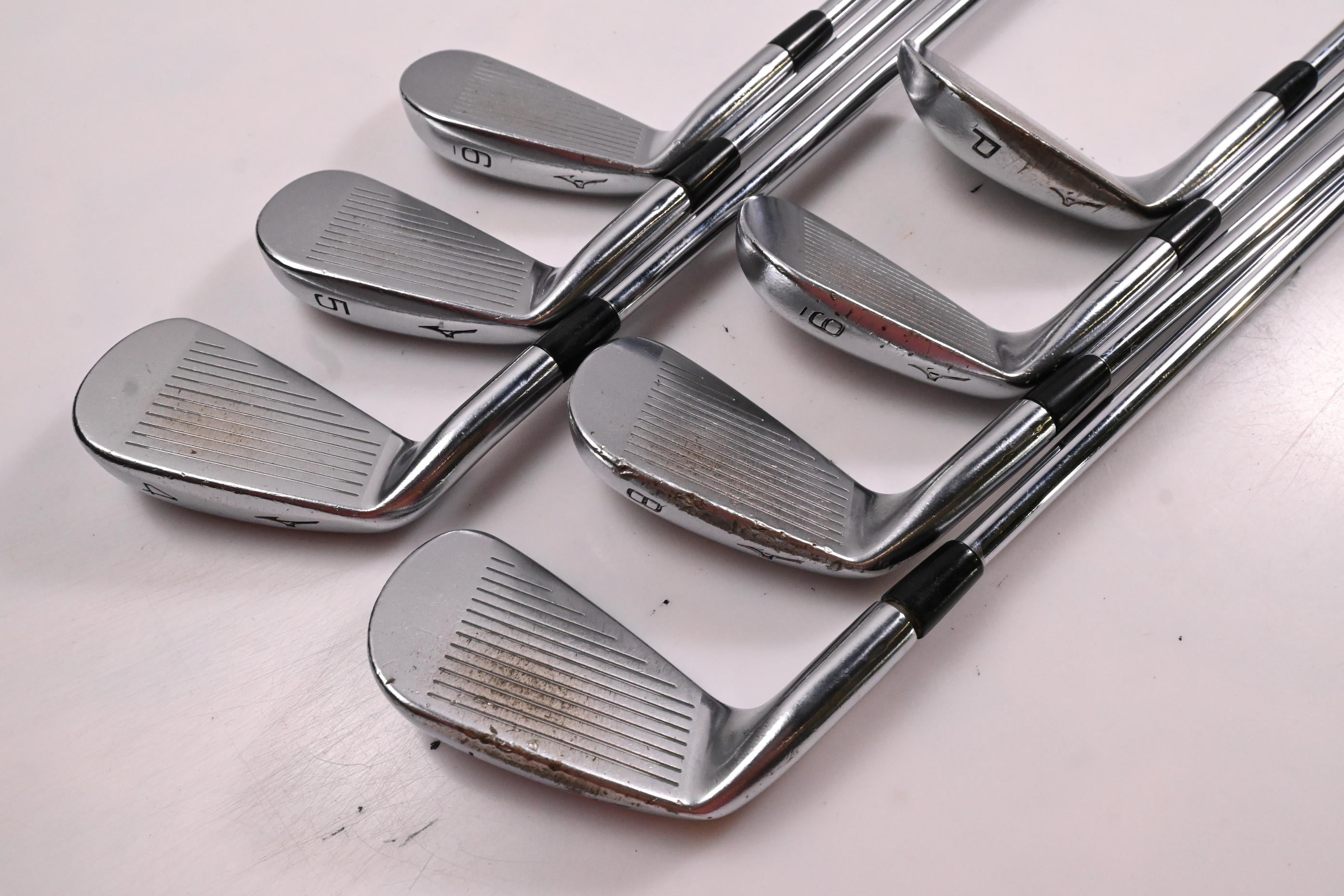 Mizuno MX-200 Irons / 4-PW / Stiff Flex Dynalite Gold Shafts