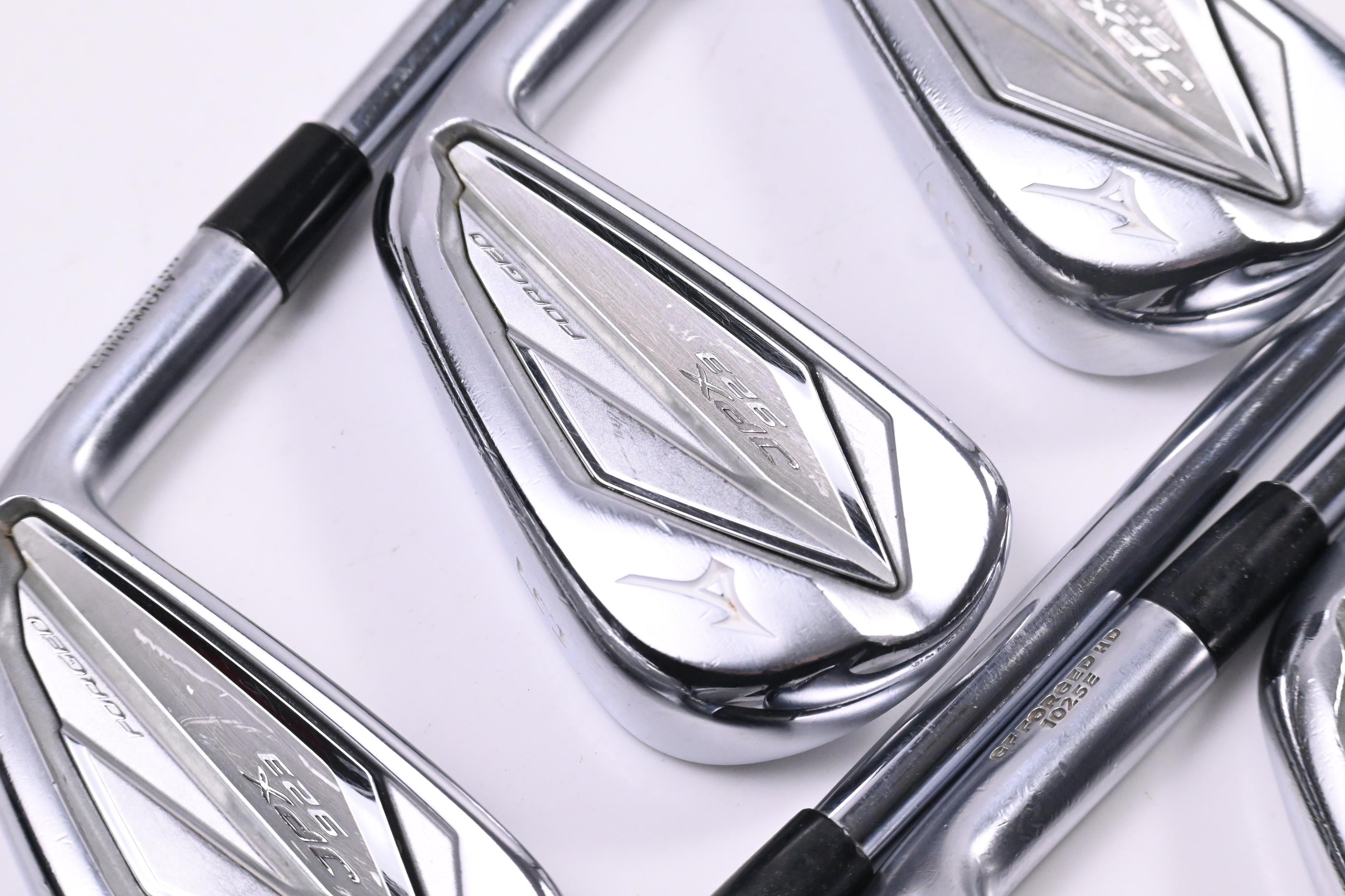 Mizuno JPX 923 Forged Irons / 4-PW / Regular Flex NS Pro 950GH Shafts