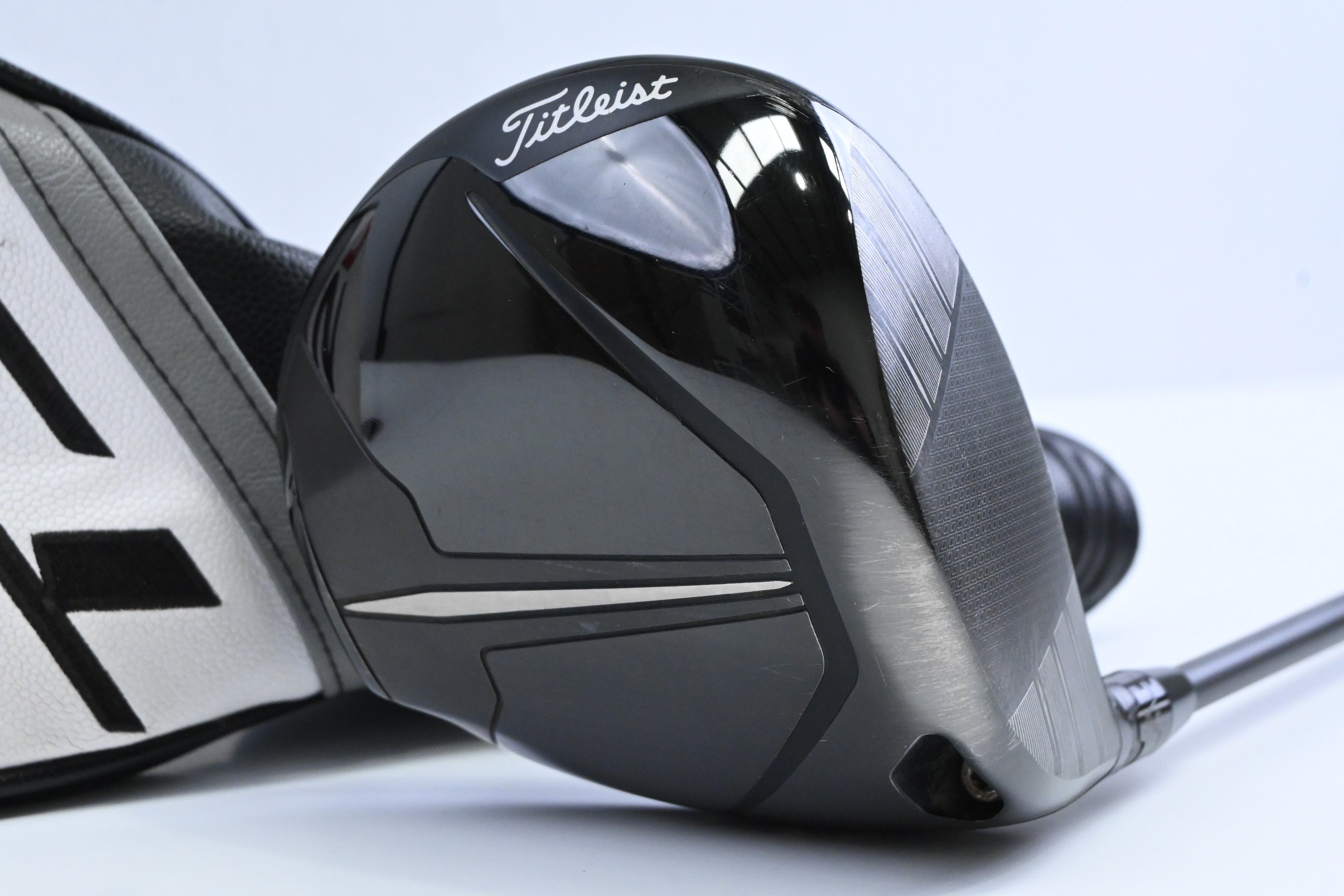 Titleist TSR2 Driver / 8 Degree / Stiff Flex Tensei 1K Black 65 Shaft