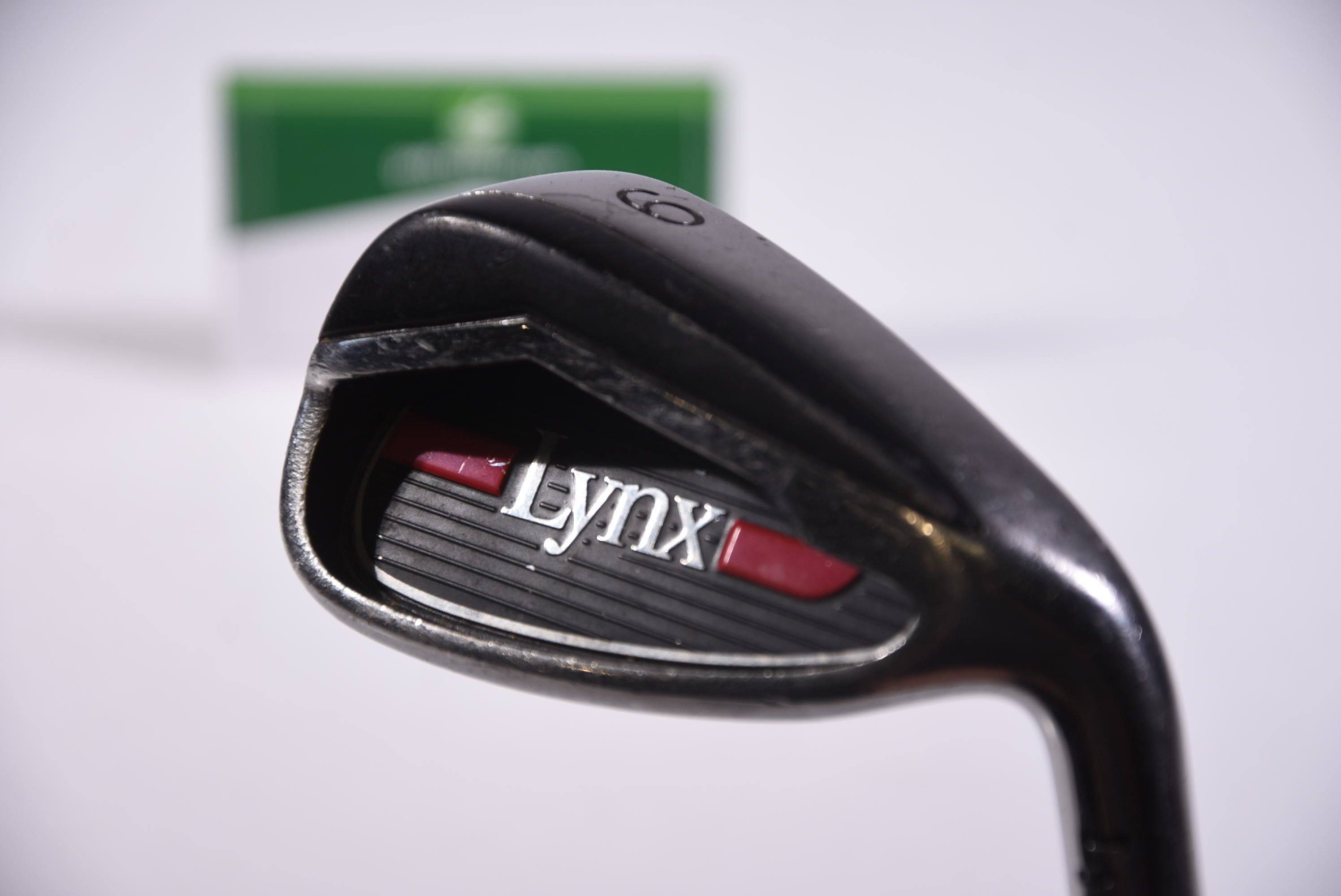 Lynx #9 Iron / 40 Degree / Regular Flex Lynx LK Series Shaft
